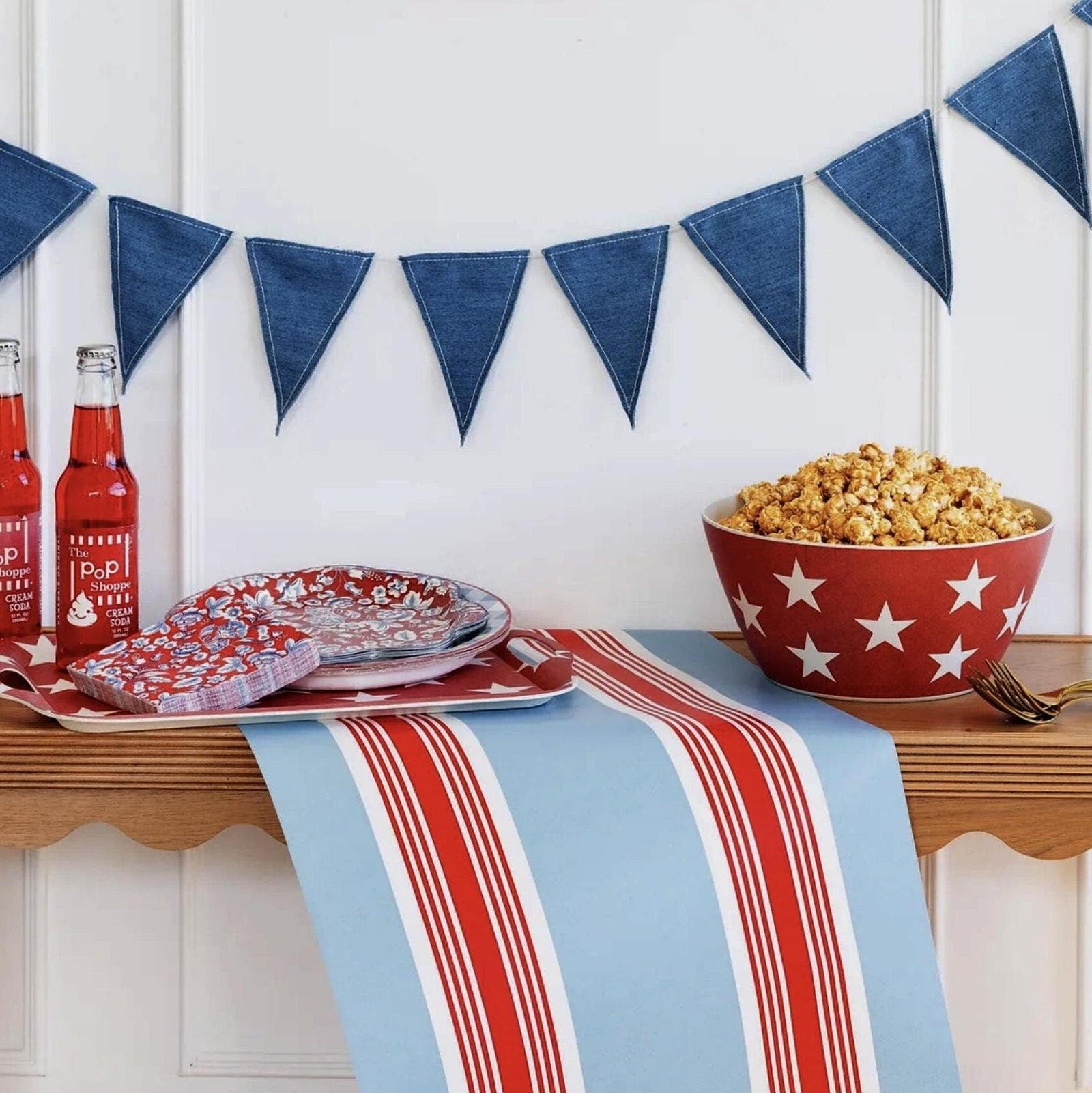 Americana Striped Table Runner - Stesha Party
