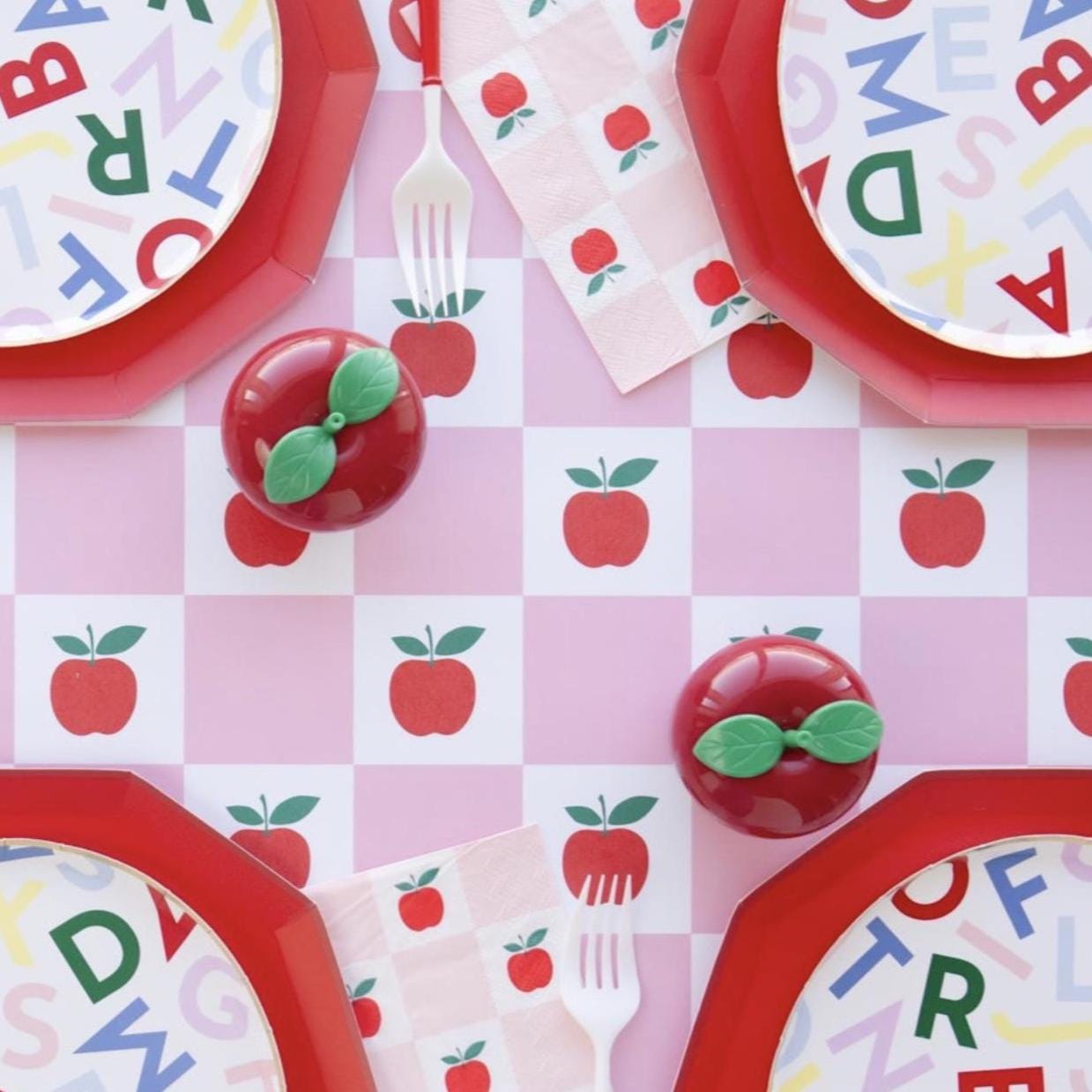 Apple Paper Table Runner - Stesha Party