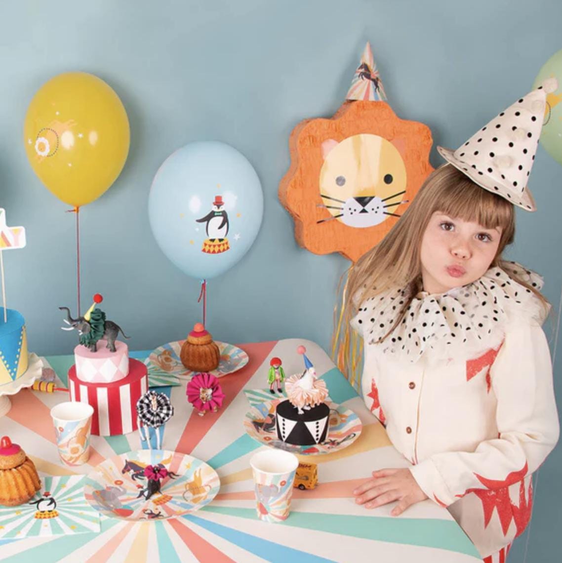 Circus Animal Party Balloons 5ct - Stesha Party