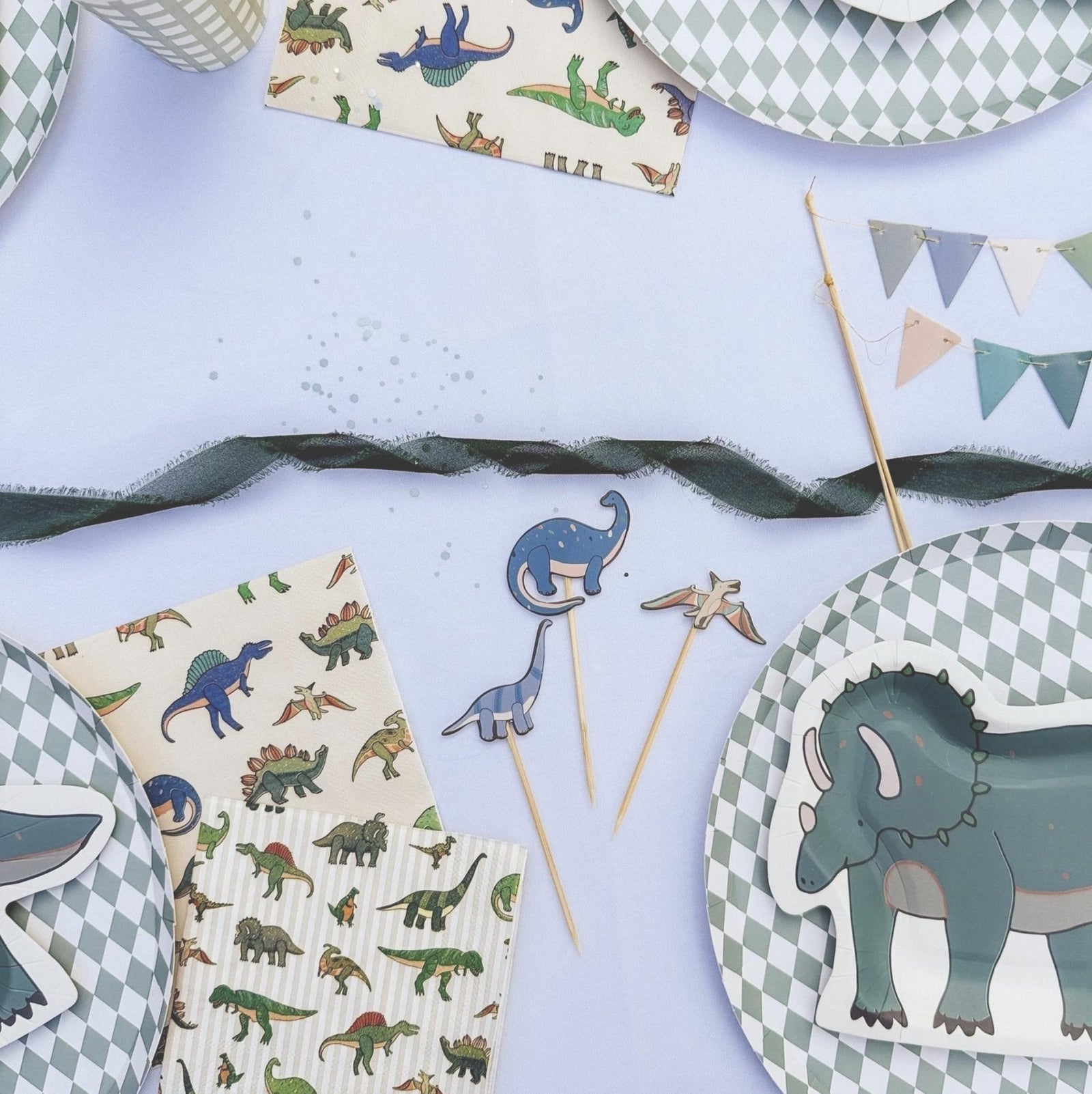 Dinosaur Luncheon Napkins 24ct - Stesha Party