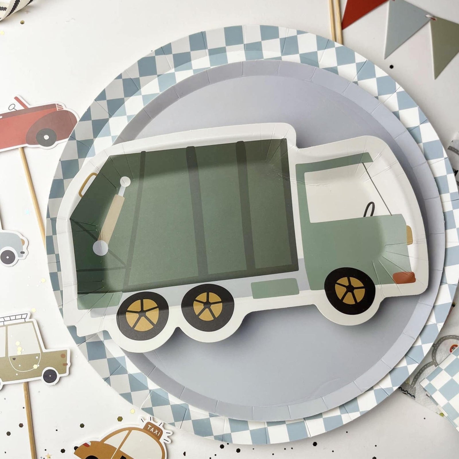 Dusty Blue 9" Dinner Plates 8ct - Stesha Party