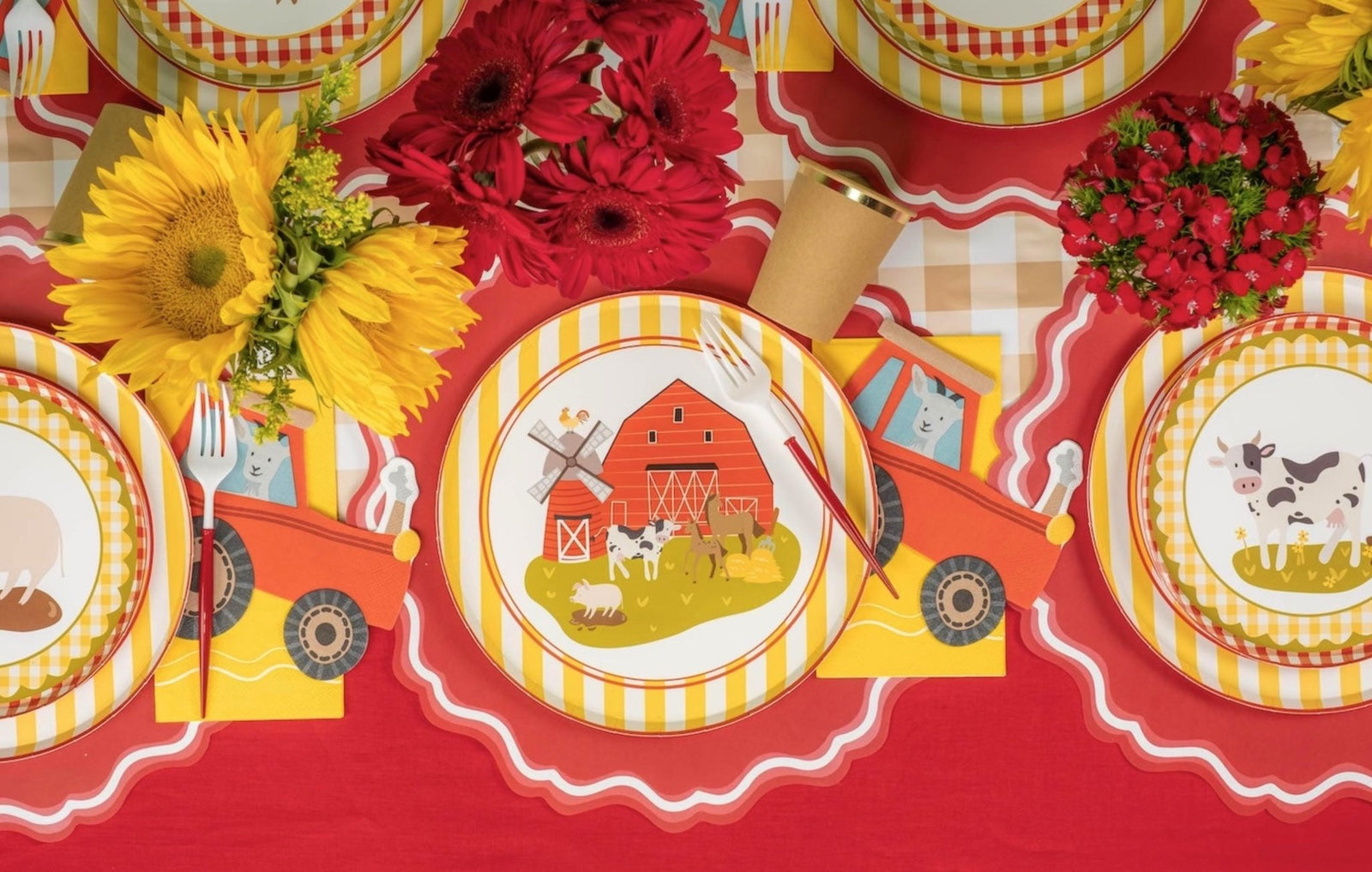 Farm Tractor Napkins 16ct - Stesha Party
