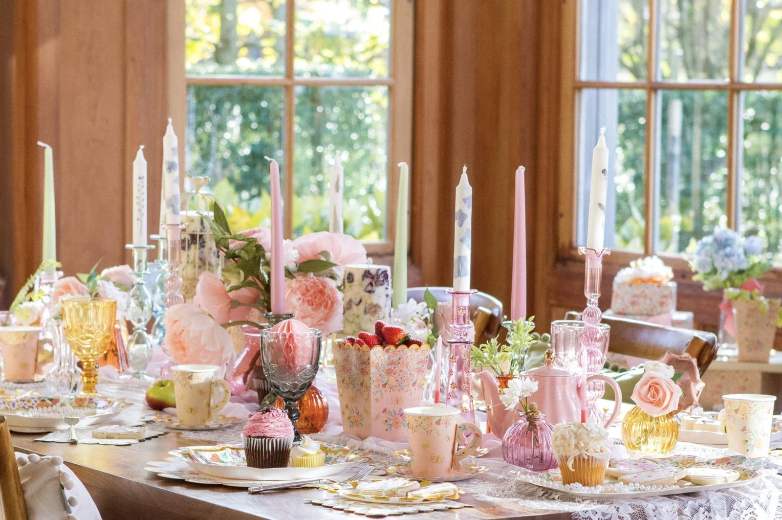 Floral Cupcake Stand - Stesha Party