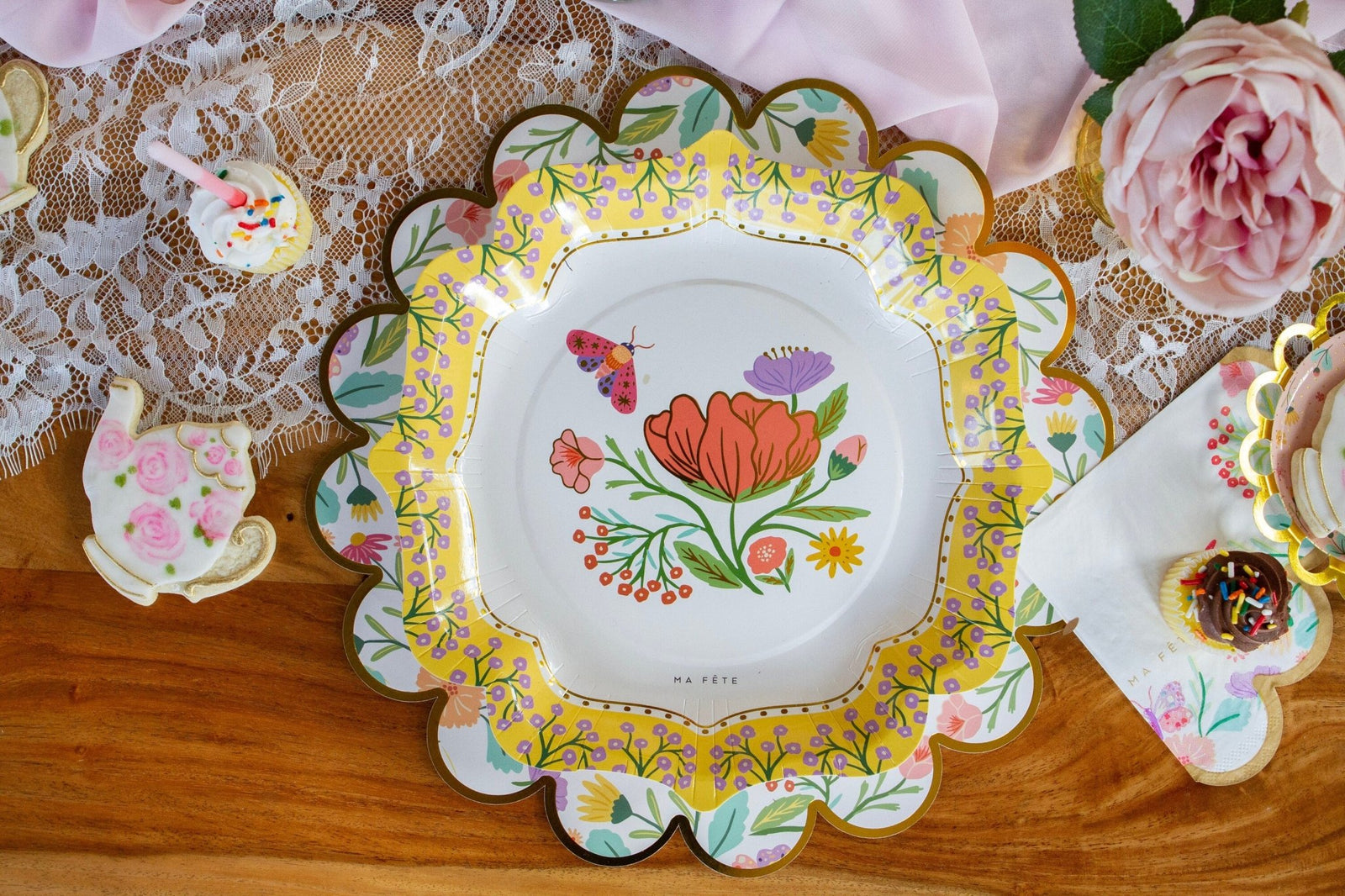 Floral Tea Party Plates - Stesha Party