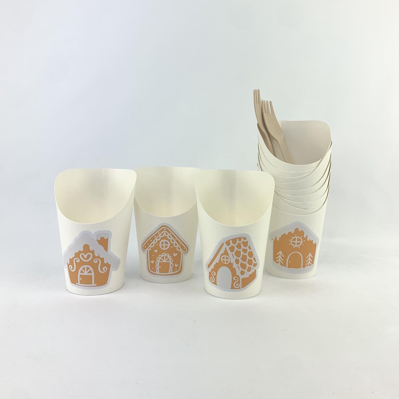 Gingerbread Charcuterie Cups - Stesha Party