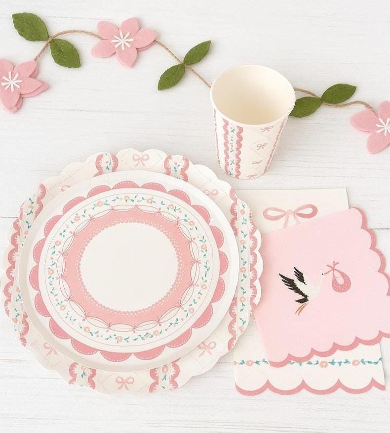 Pink Bow Party Plates 10 inch, Coquette Party Supplies, Baby Shower Dinner Plates, Tea Party Decorations, Floral Scalloped Plates, 8 Count