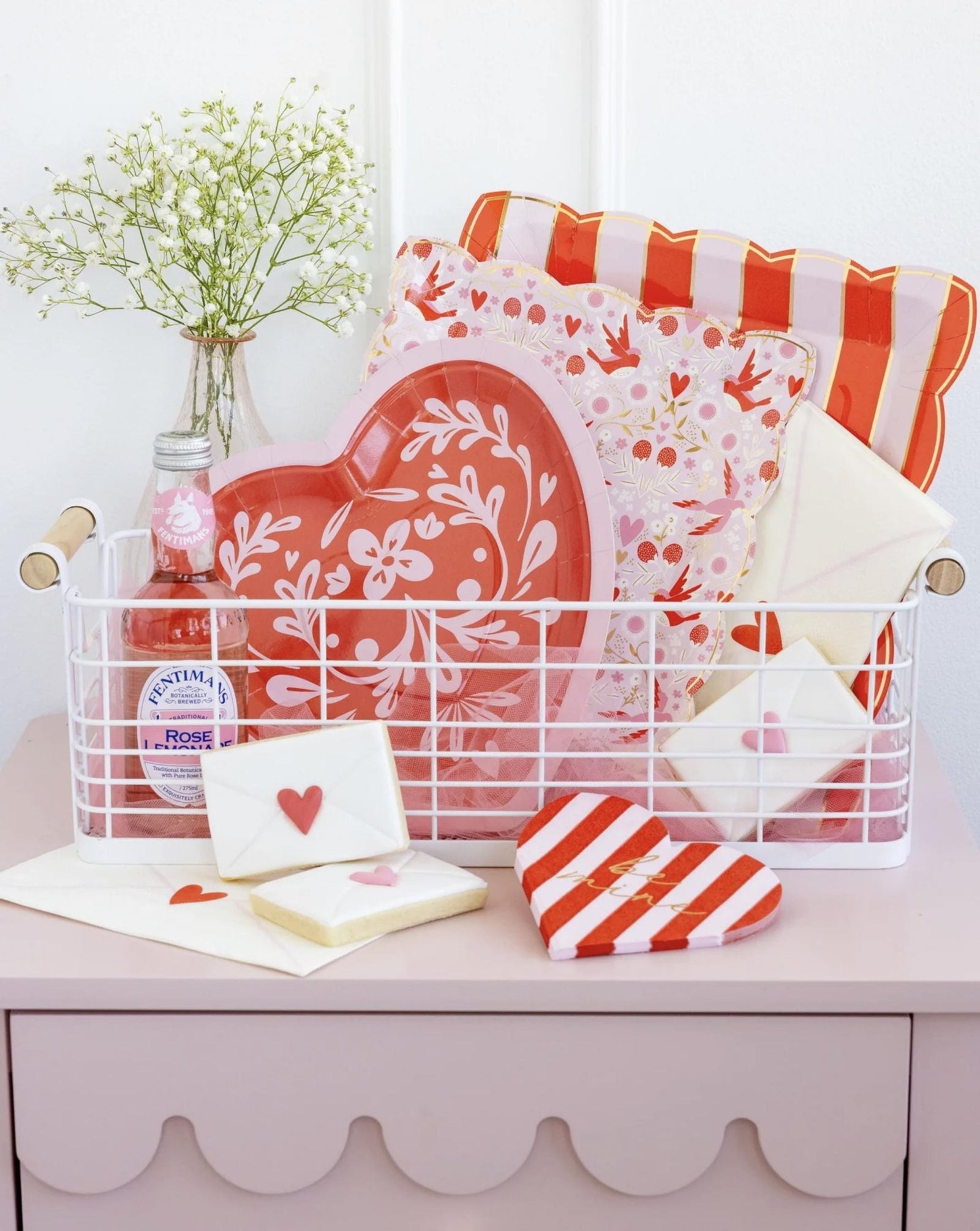 Love Letter Party Napkins - Stesha Party