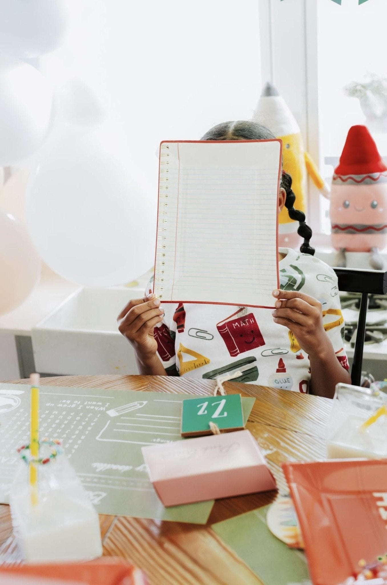 Notebook Paper Plates 8ct - Stesha Party