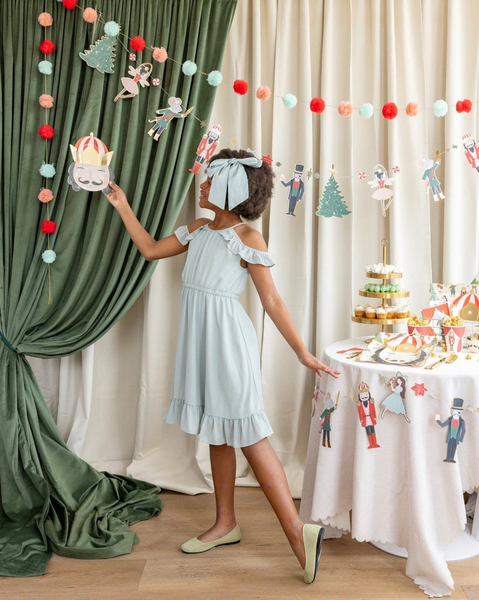 Nutcracker Party Banner - Stesha Party