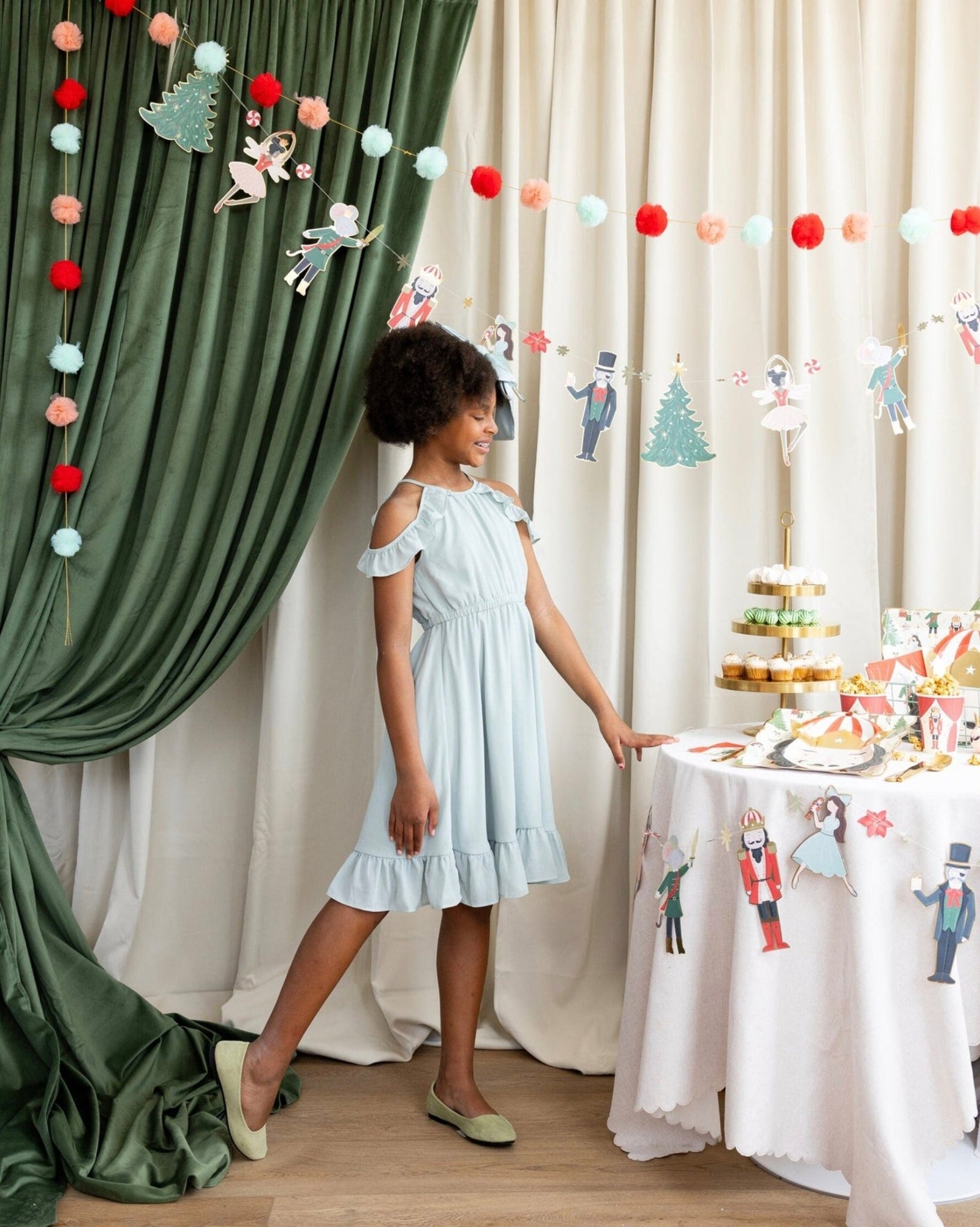 Nutcracker Party Banner - Stesha Party