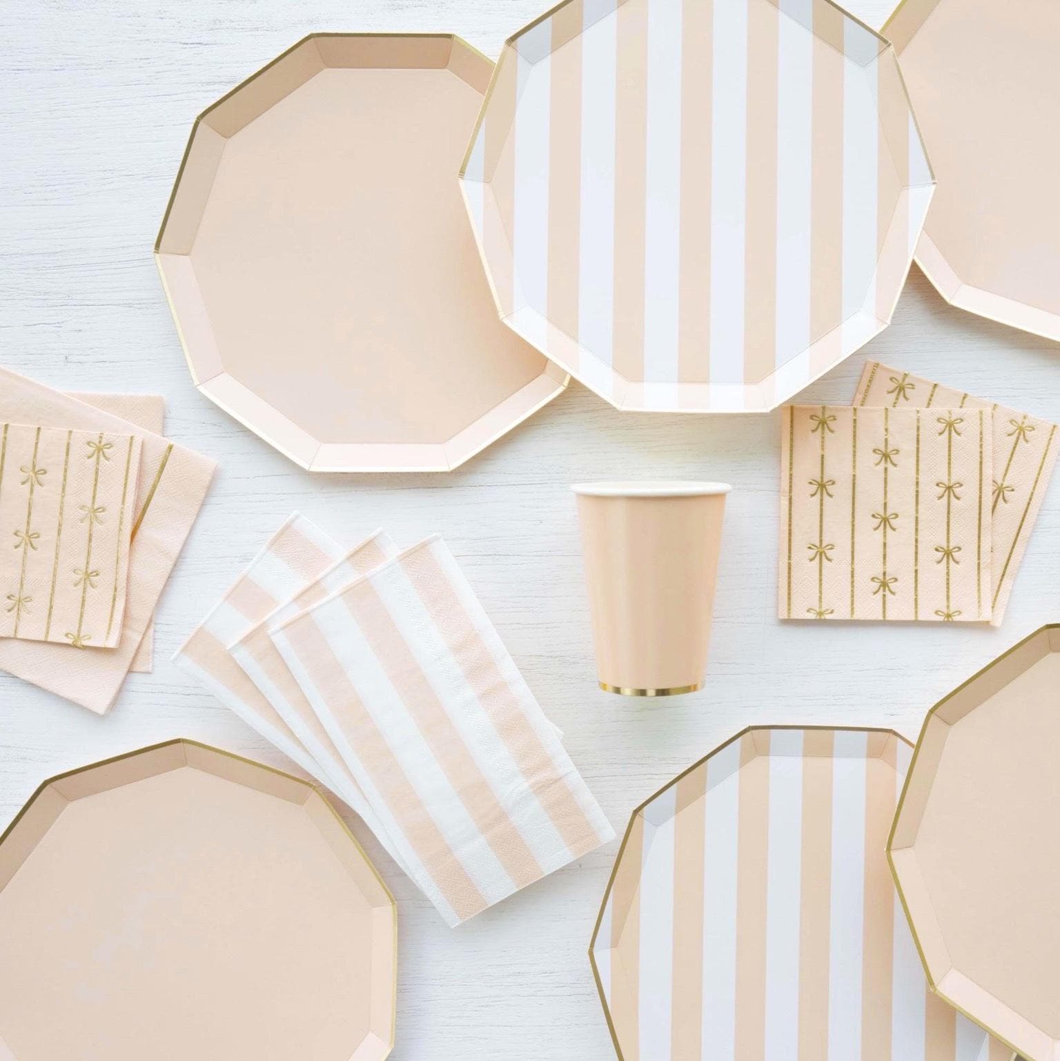 Peach & Gold Party Cups - Stesha Party