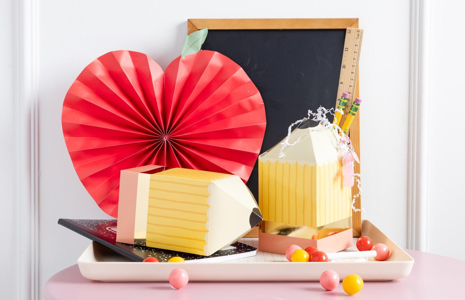 Pencil Shaped Treat Boxes 12ct - Stesha Party