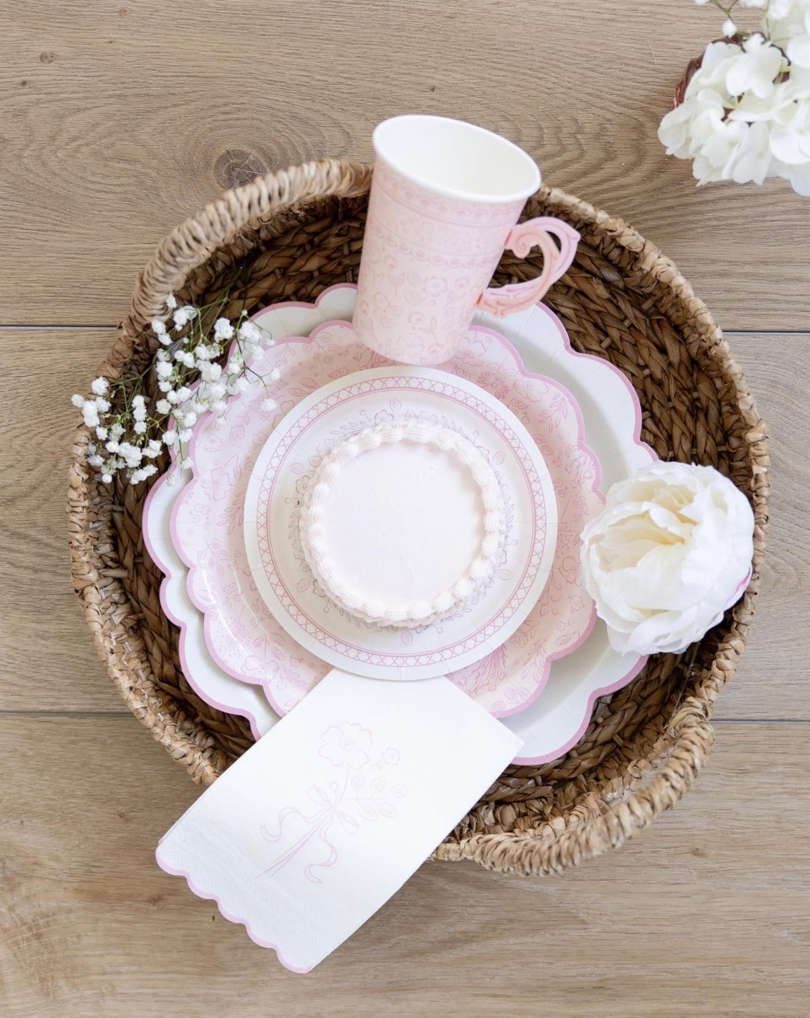 Pink Floral Cake Plates - Stesha Party
