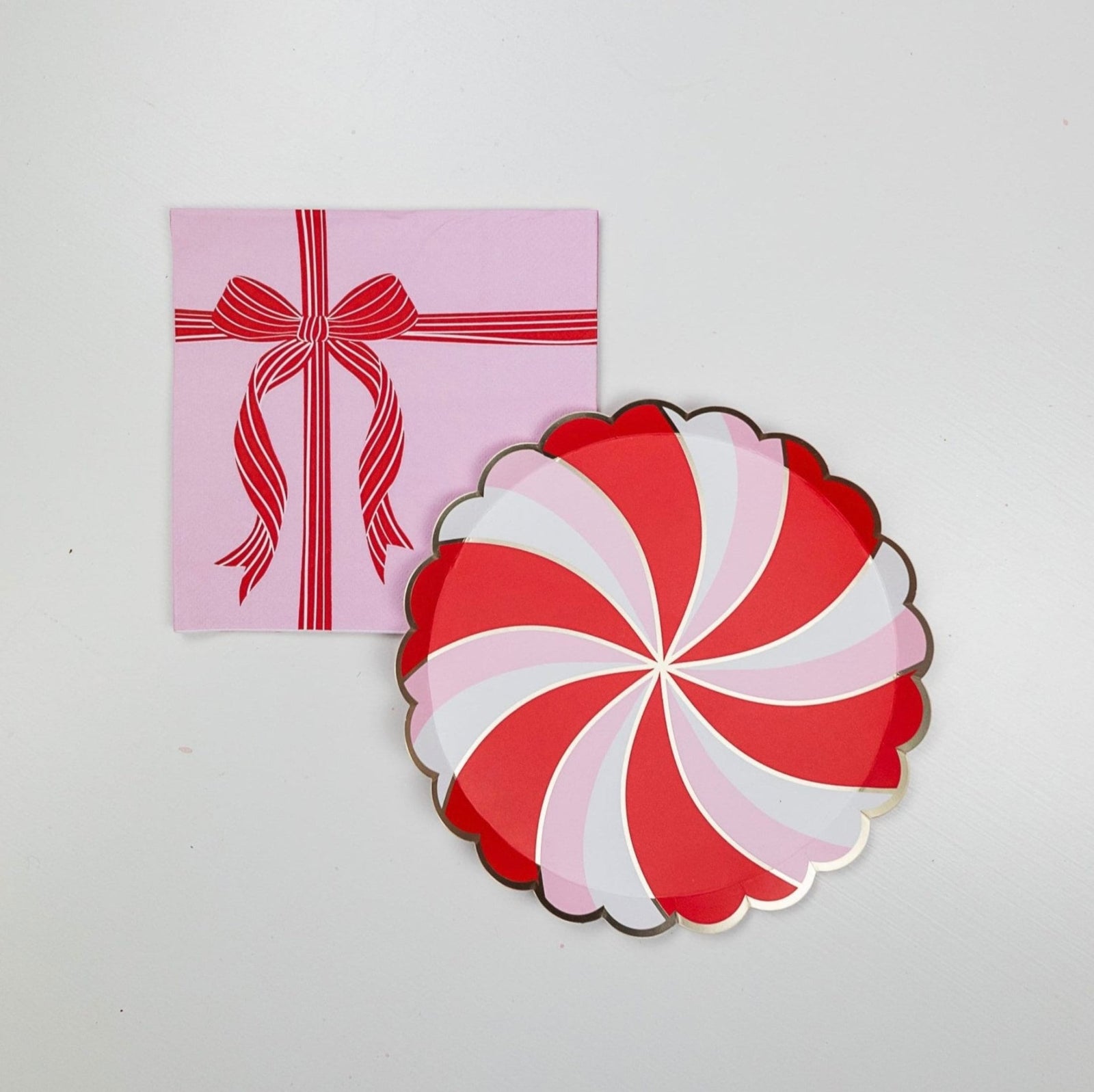 Pink & Red Christmas Plates - Stesha Party