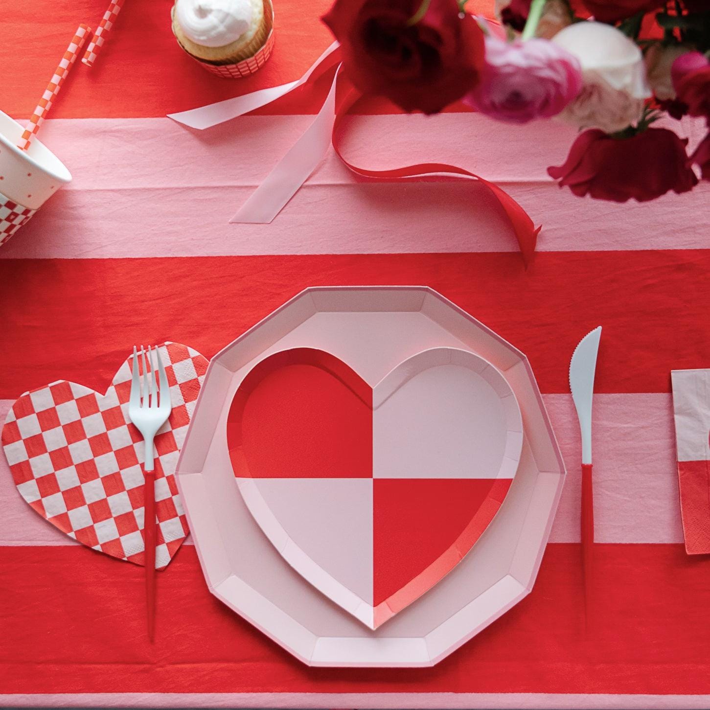 Pink & Red Heart Cake Plates - Stesha Party