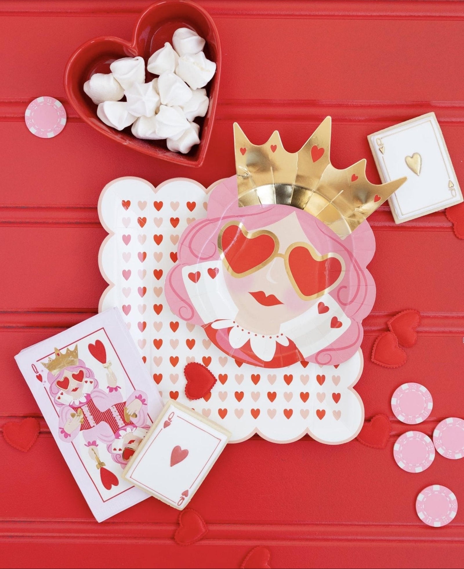 Queen of Hearts Party Plates - Stesha Party