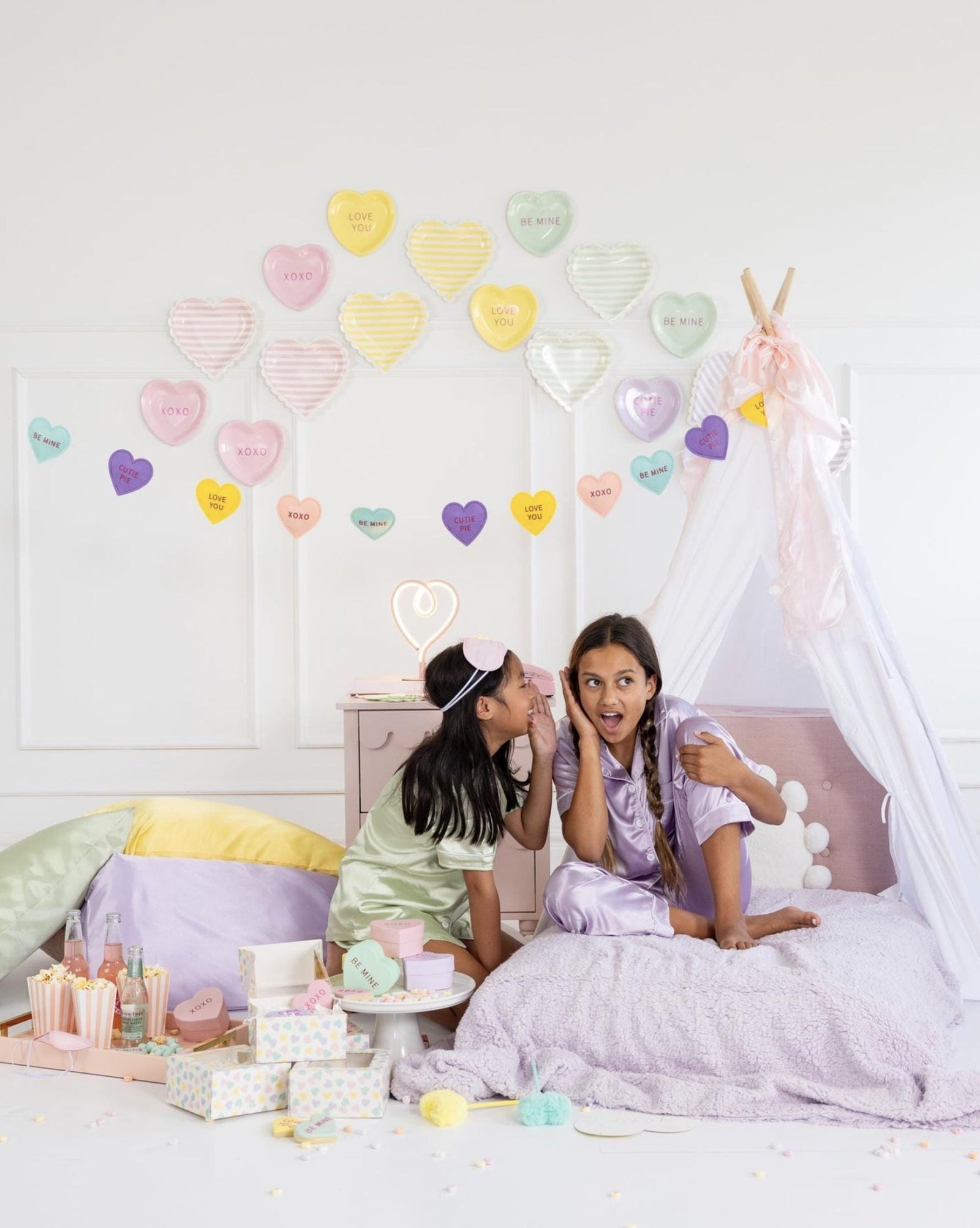 Striped Heart Plates - Stesha Party