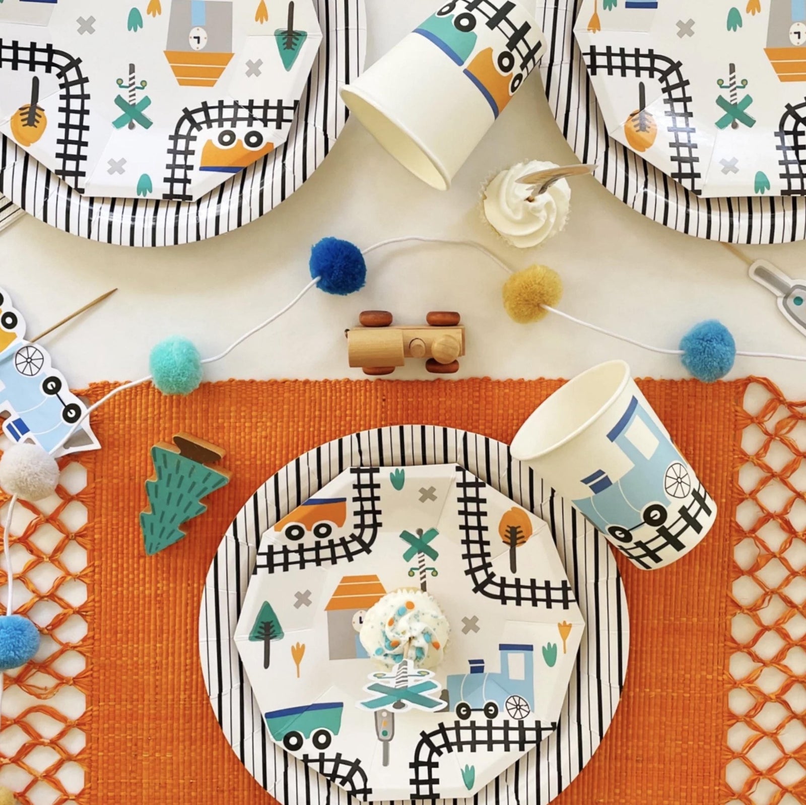 Train Cake Plates - Stesha Party