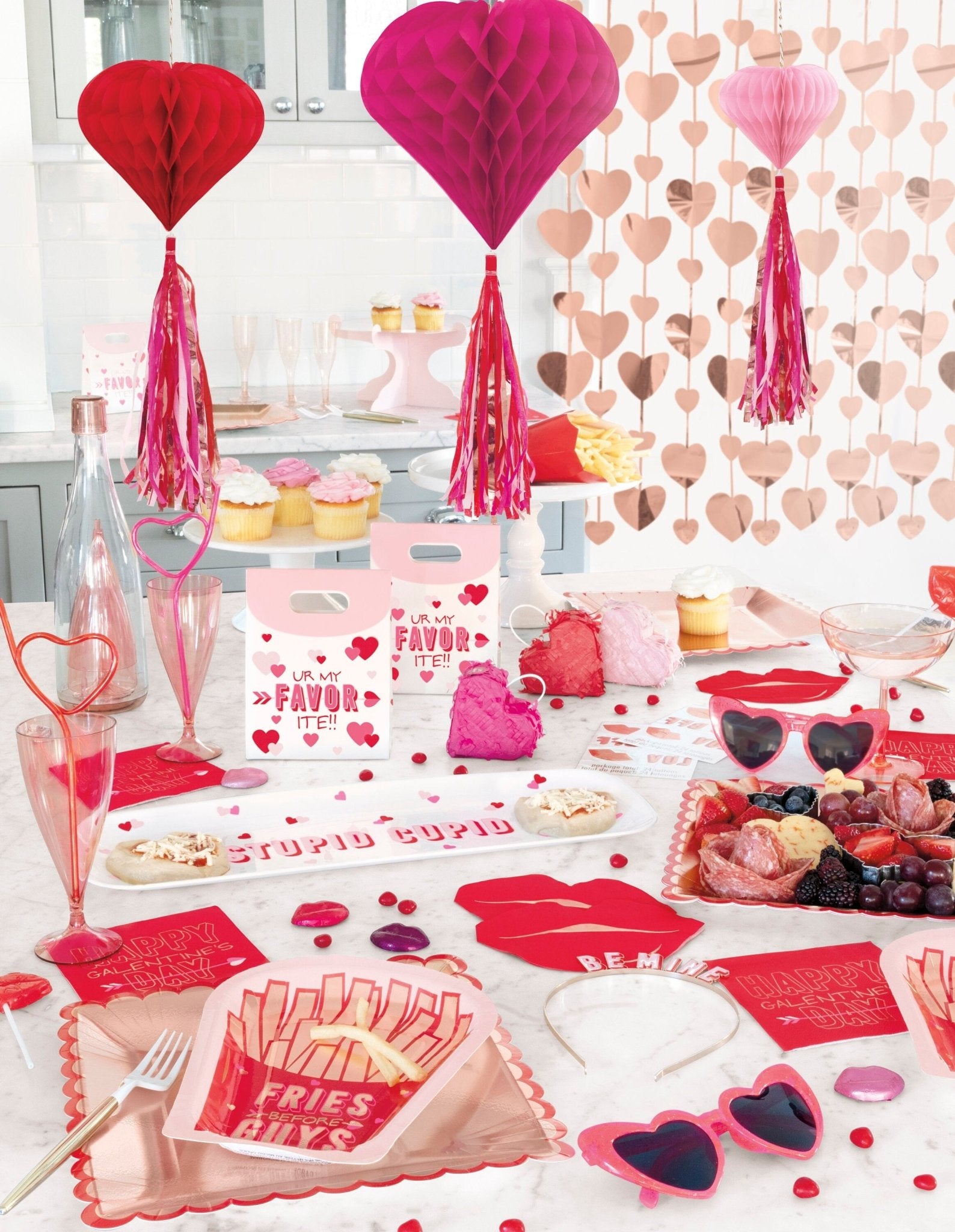 Valentine's Day Favor Boxes - Stesha Party