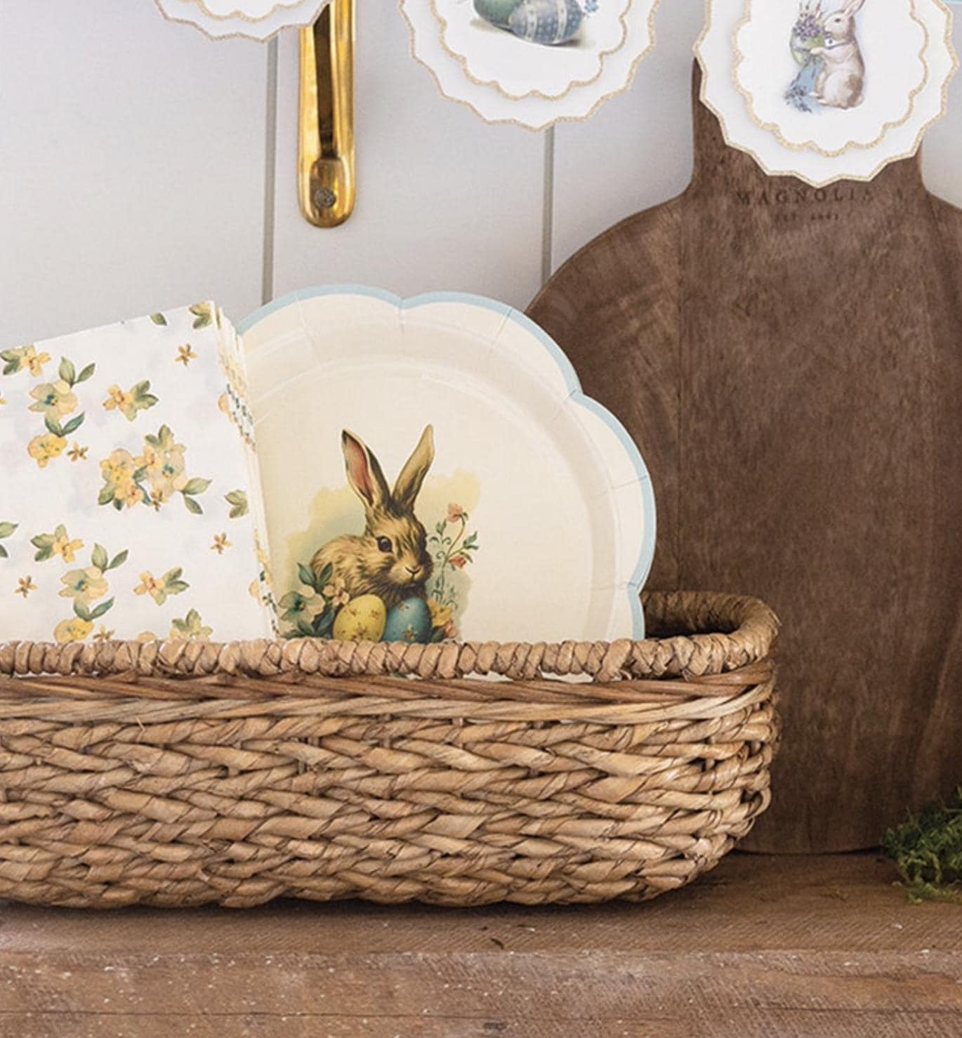 Vintage Easter Bunny Paper Plates - Stesha Party