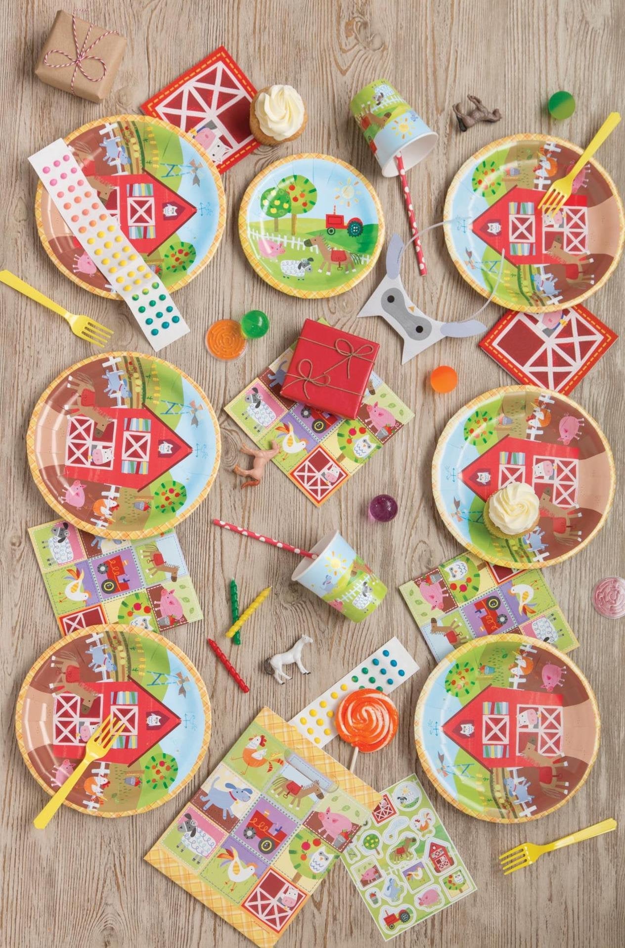 Farm Animal Party Tablecloth - Stesha Party