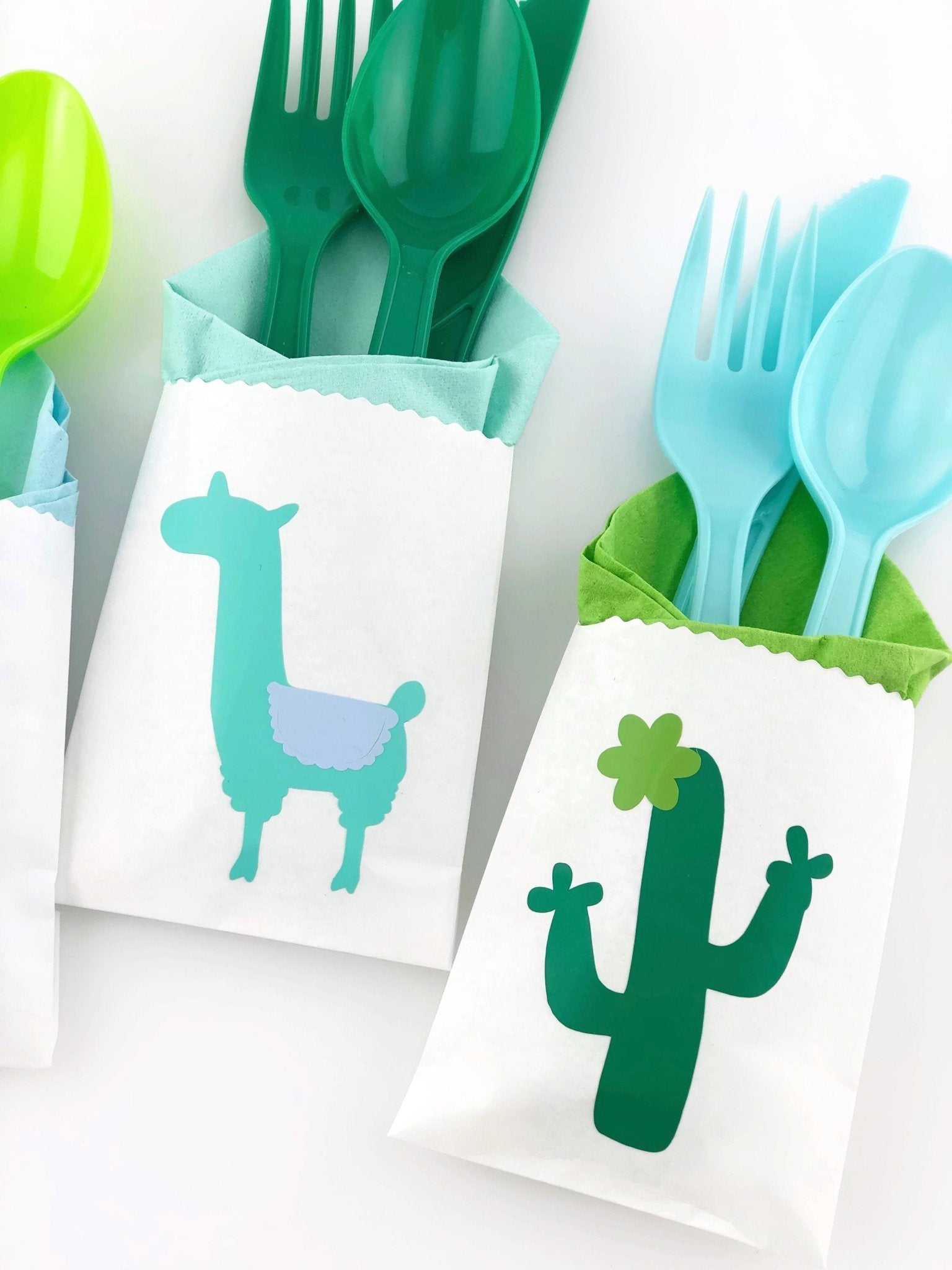 Mint & Green Llama Party Cutlery - Stesha Party