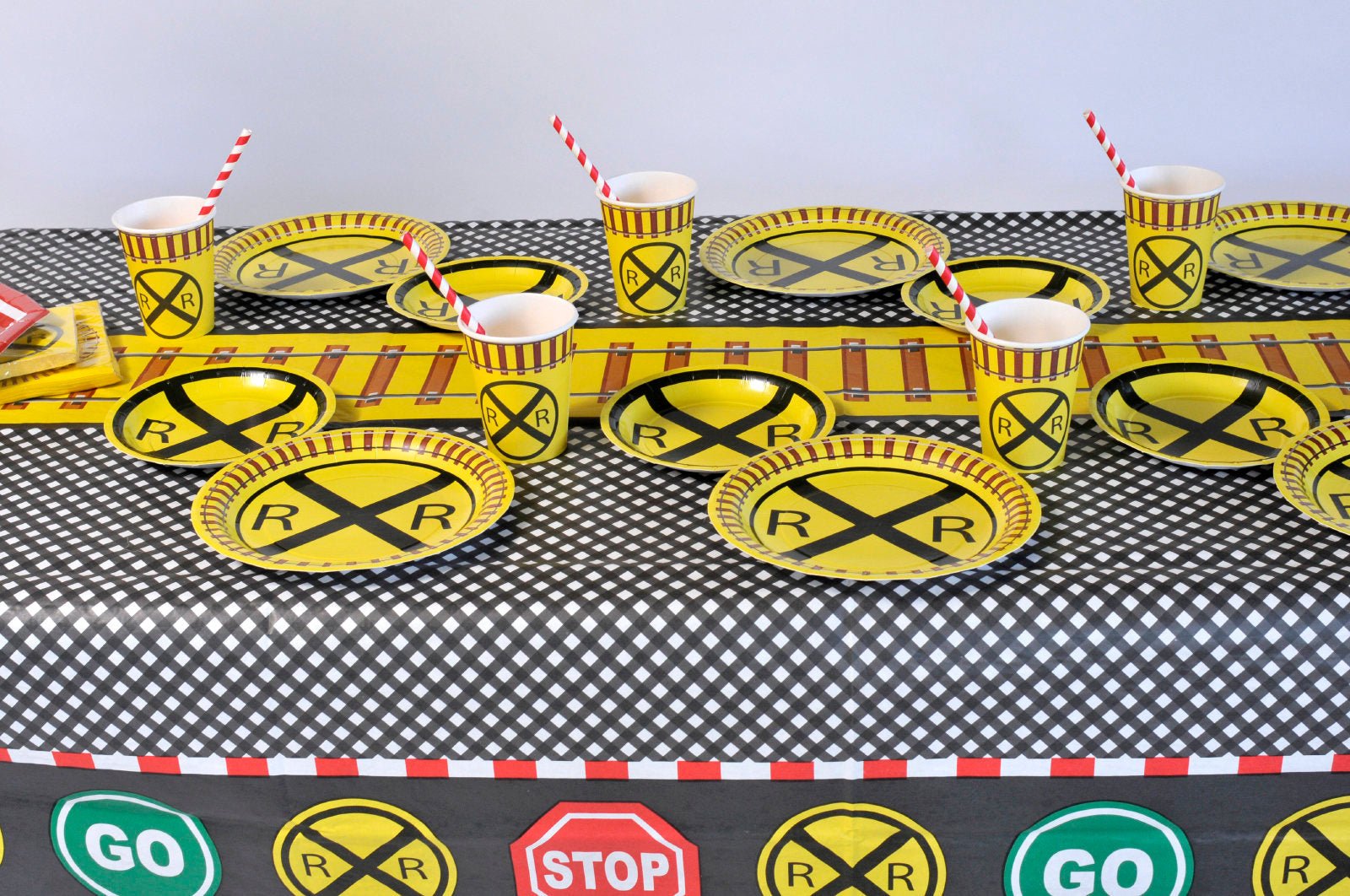 Train Party Balloons - Stesha Party