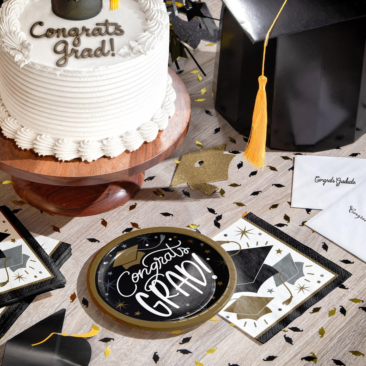 16ct Black Gold Caps Luncheon Napkins - Stesha Party