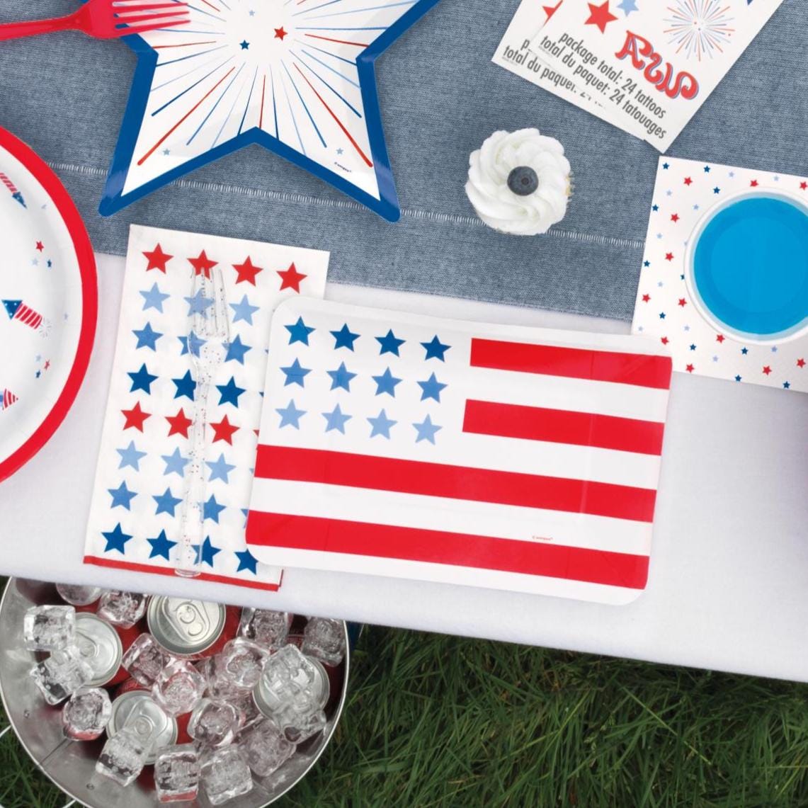 American Flag Paper Plates 8ct - Stesha Party