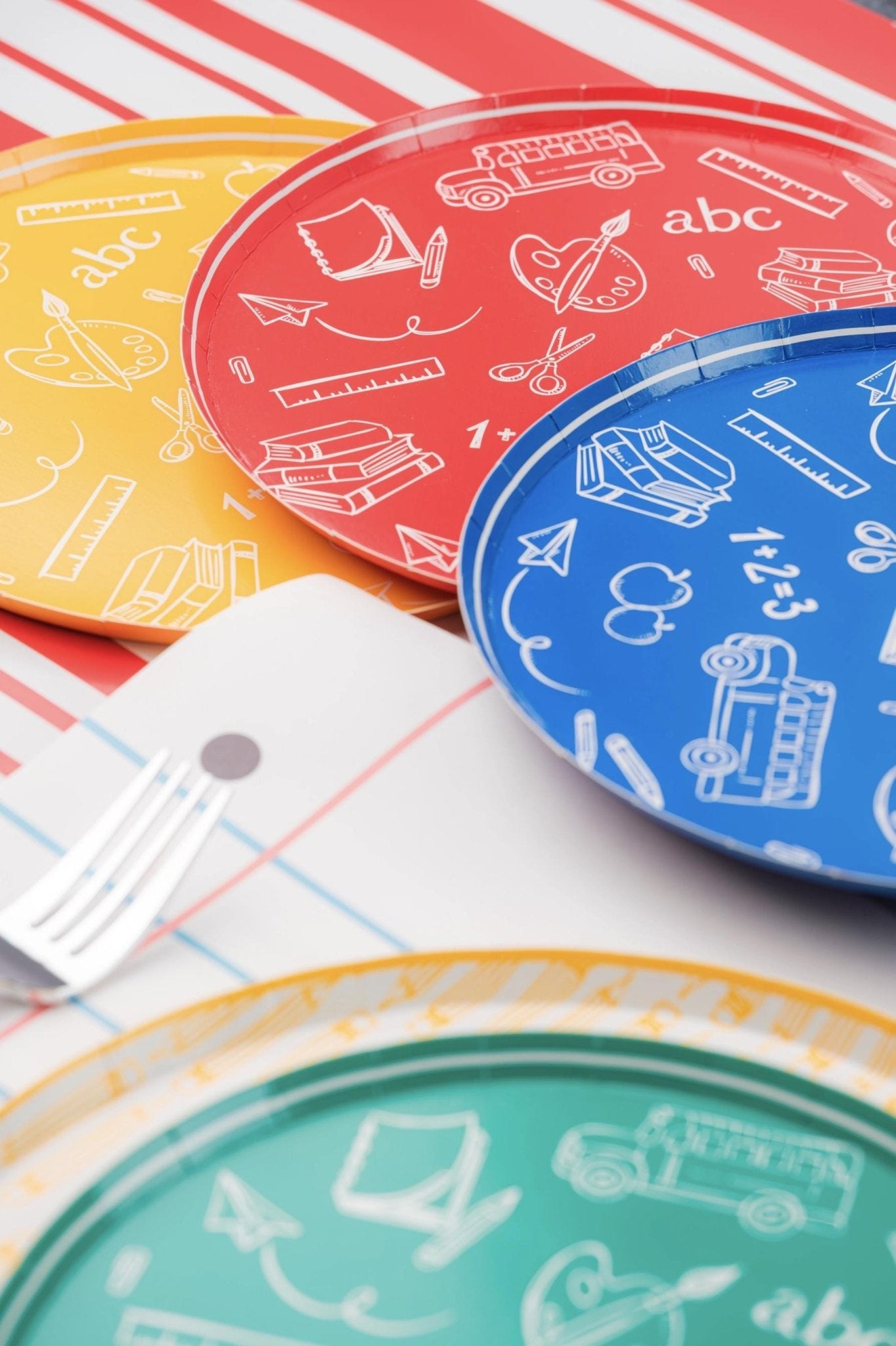 Back to School Cake Plates - Stesha Party