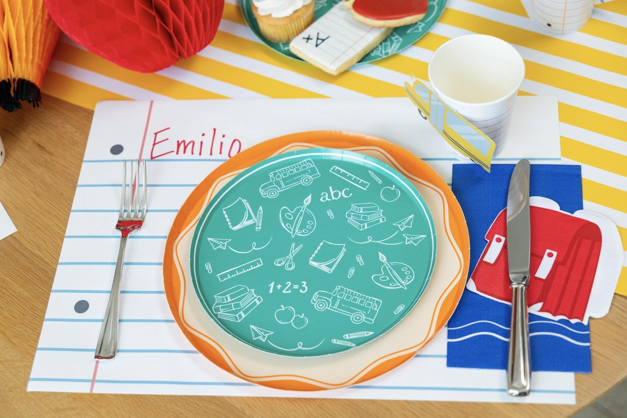 Back to School Cake Plates - Stesha Party