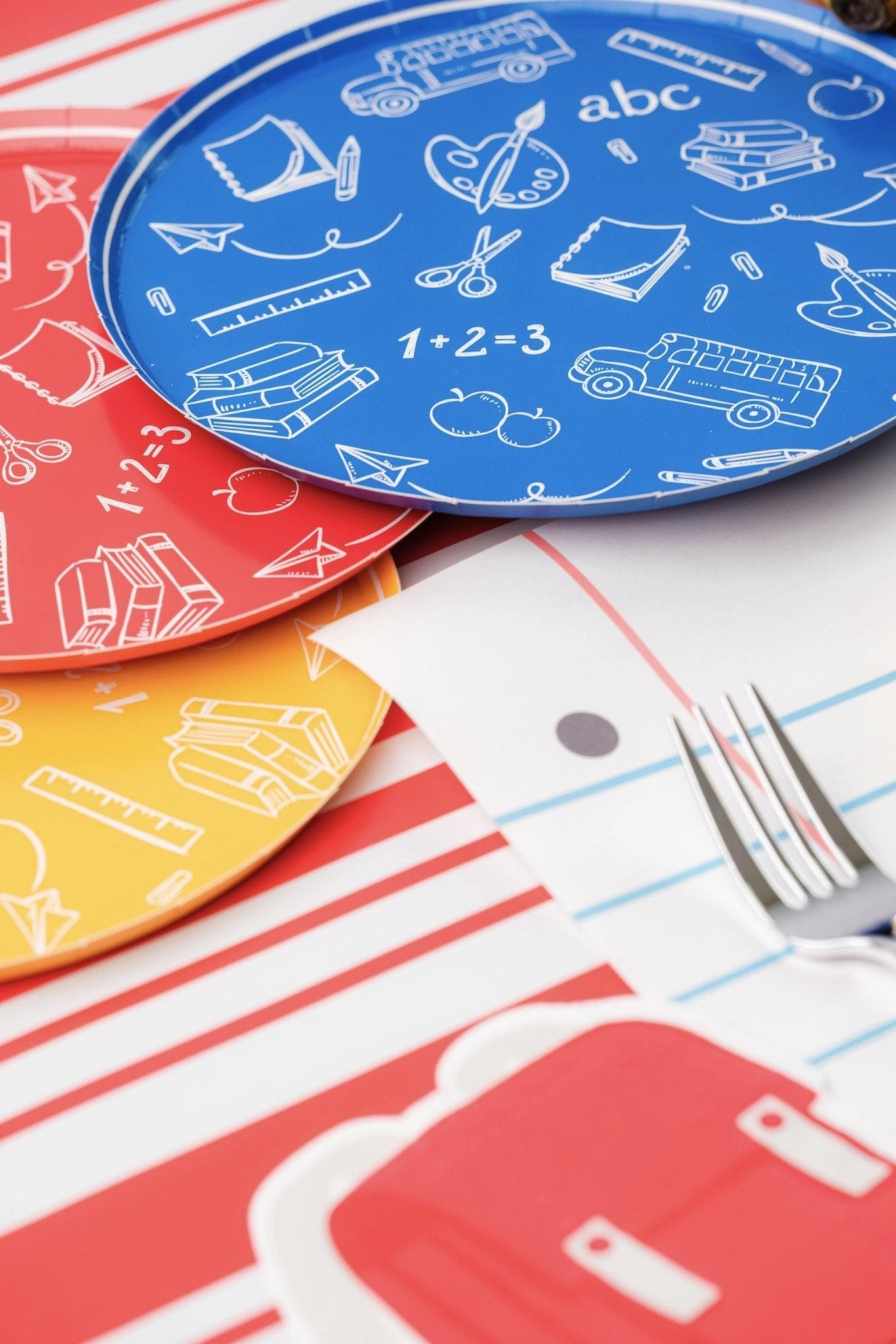 Back to School Cake Plates - Stesha Party