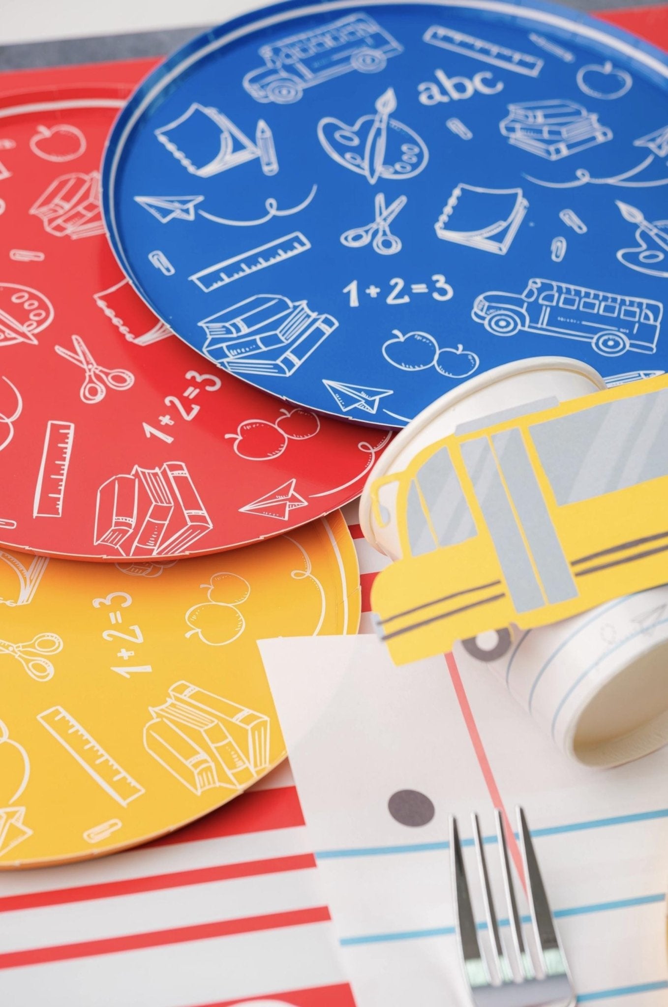 Back to School Cake Plates - Stesha Party