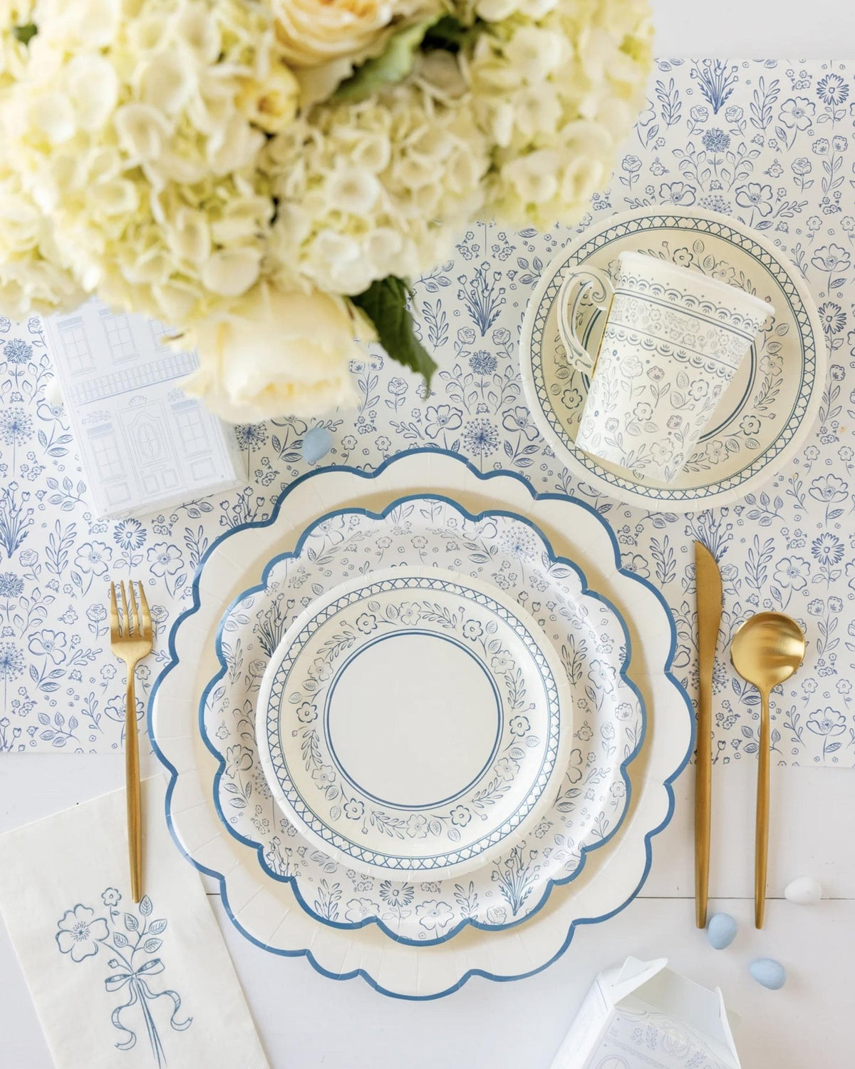 Blue Floral Party Plates - Stesha Party
