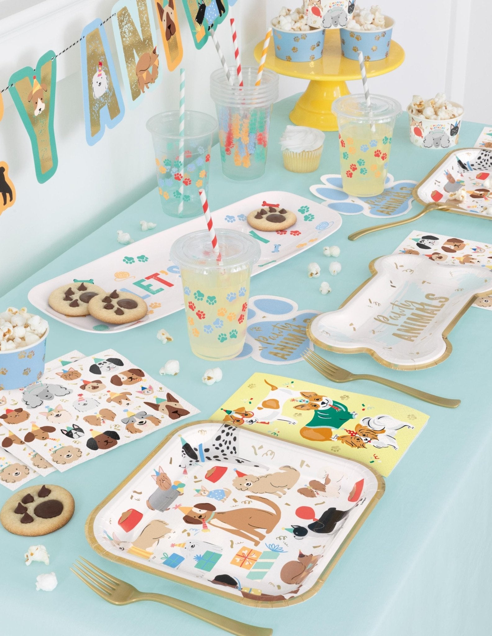 Blue Paw Print Napkins 16ct - Stesha Party