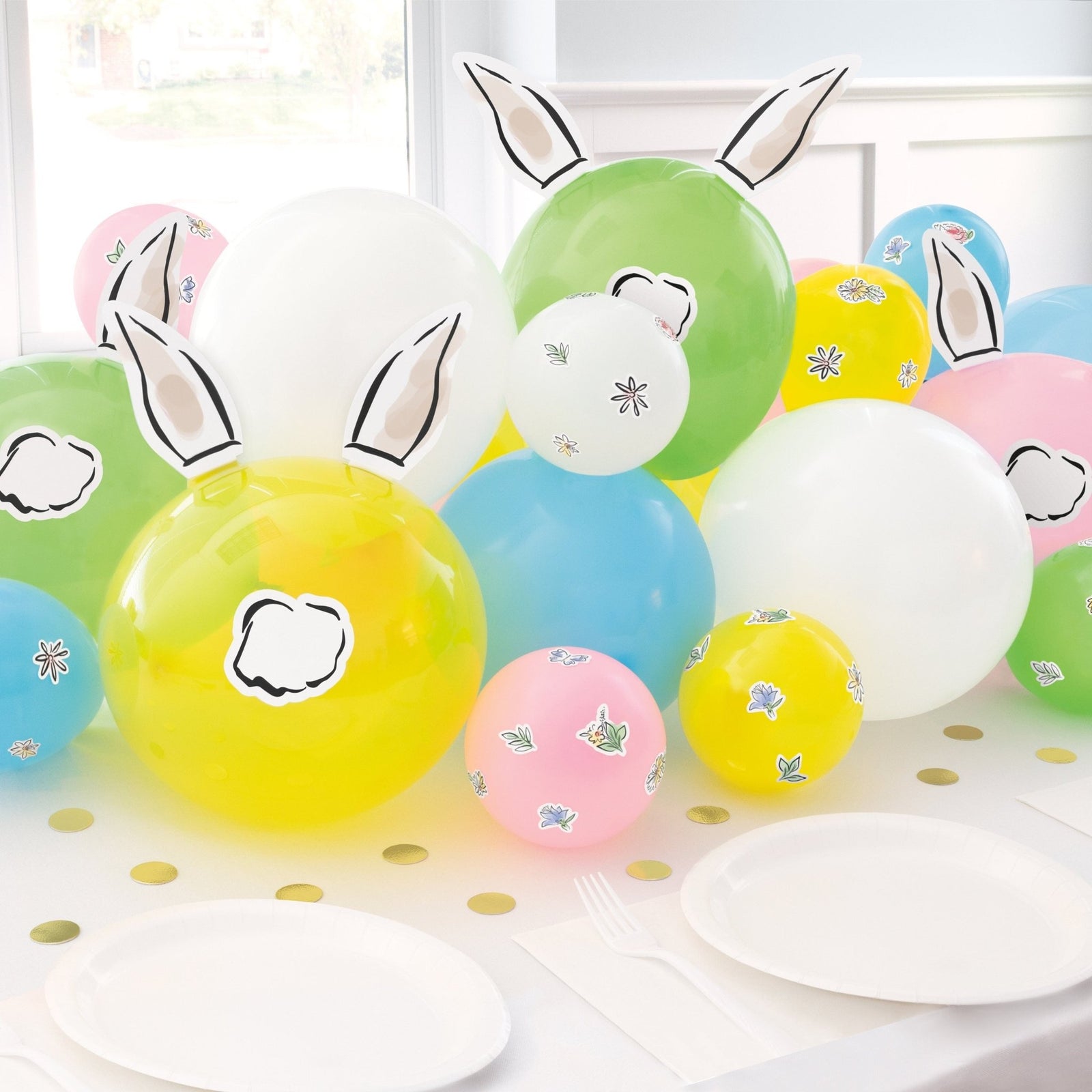Bunny Balloon Centerpiece & Confetti