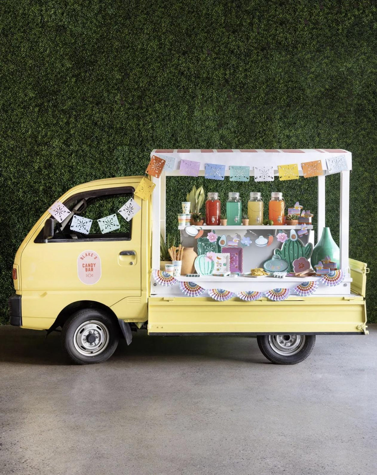 Colorful Striped Paper Cups 12oz, 8ct - Stesha Party