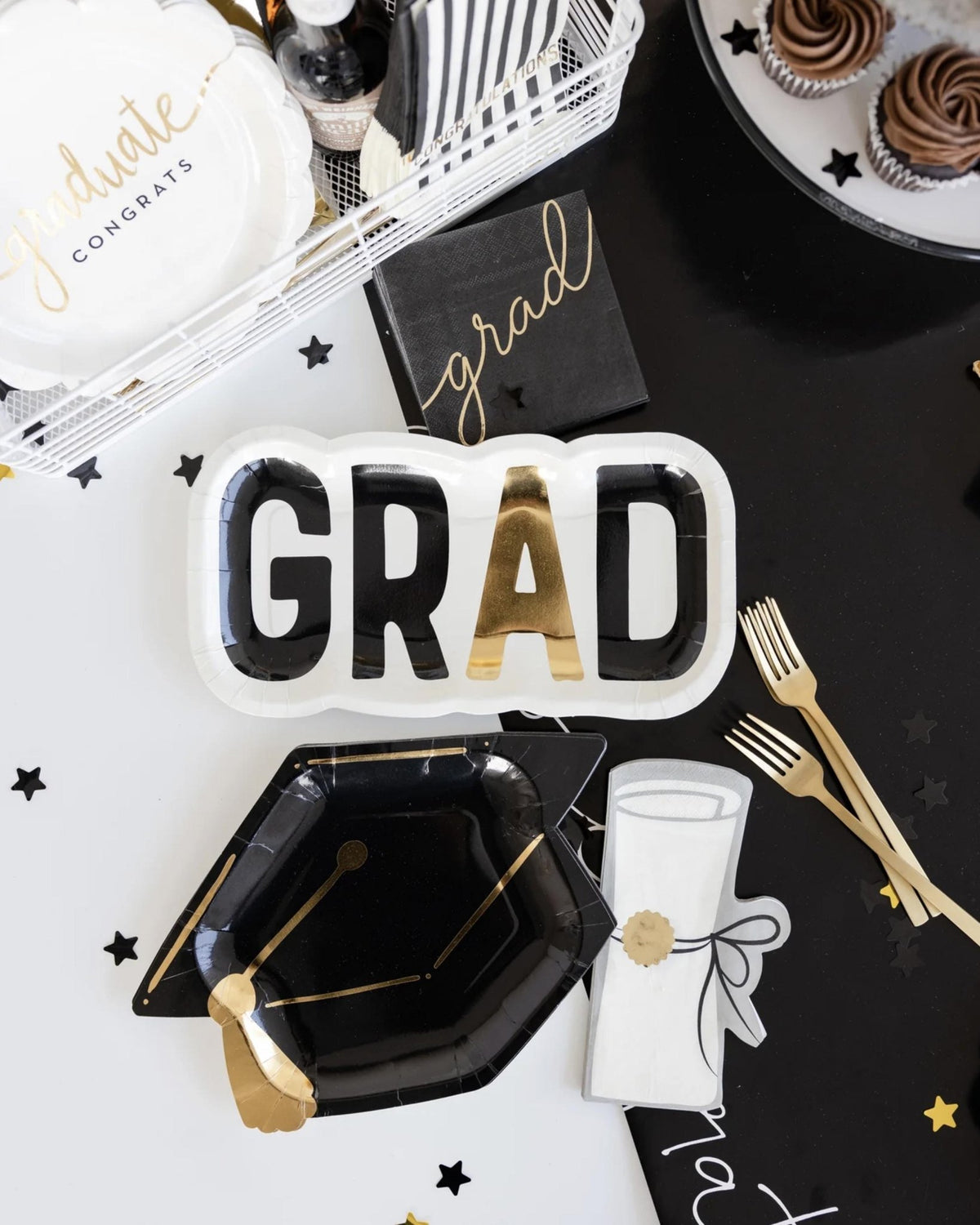 Diploma Shaped Graduation Party Napkins 18ct - Stesha Party
