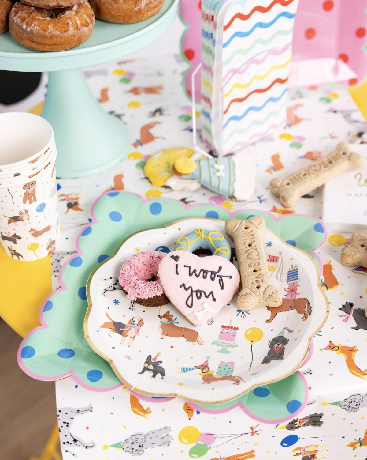 Dog Party Plates 8ct - Stesha Party