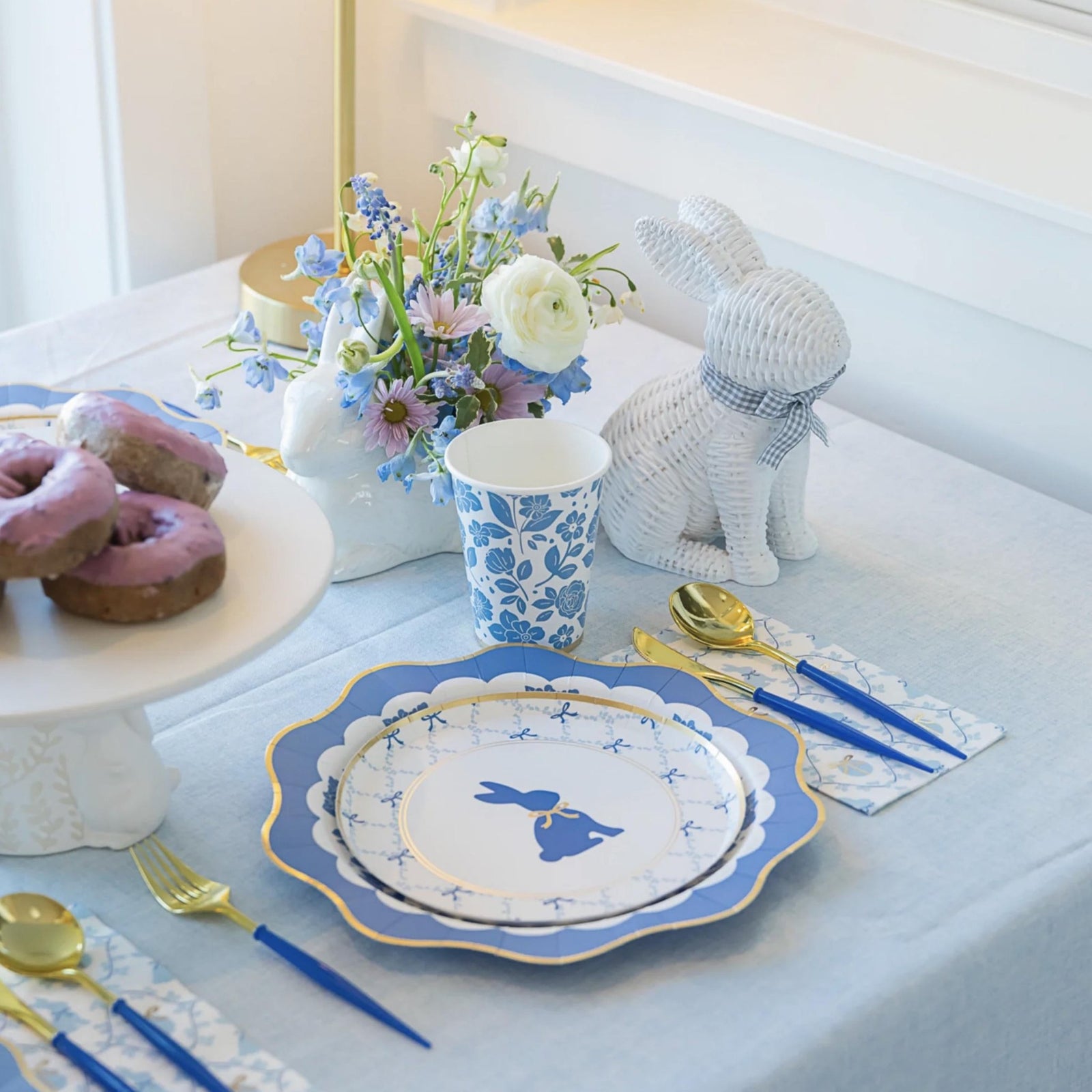 Elegant Blue Floral Party Cups 8ct - Stesha Party