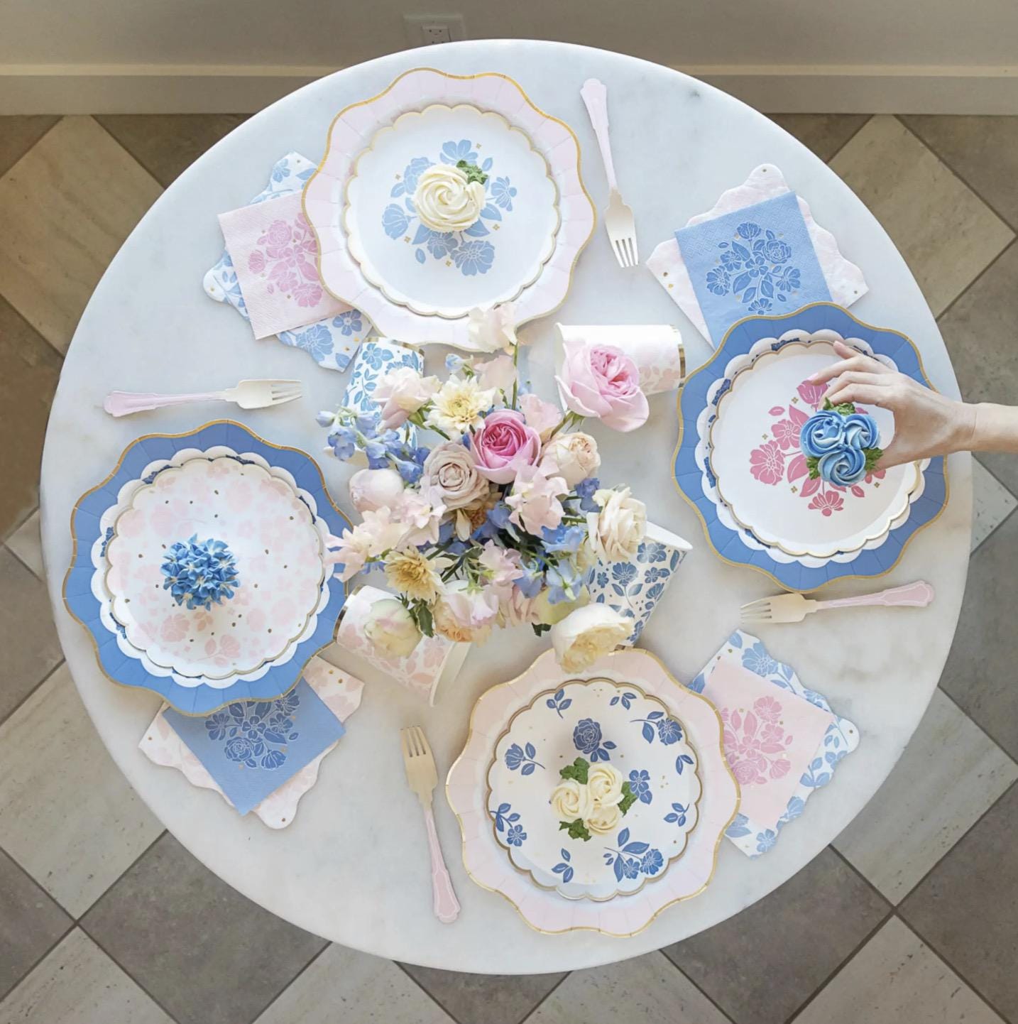 Floral Blue Luncheon Napkins 20ct - Stesha Party