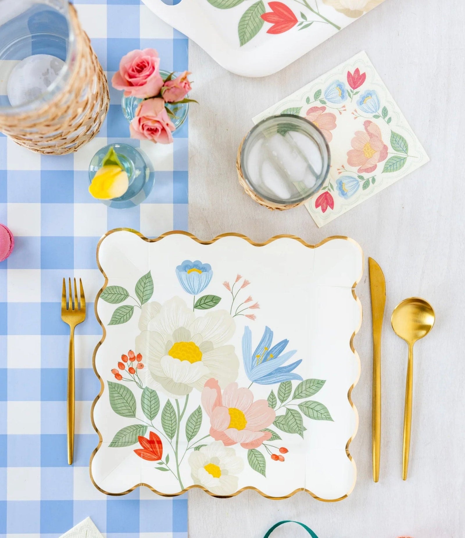 Floral Garden Birthday Napkins - Stesha Party