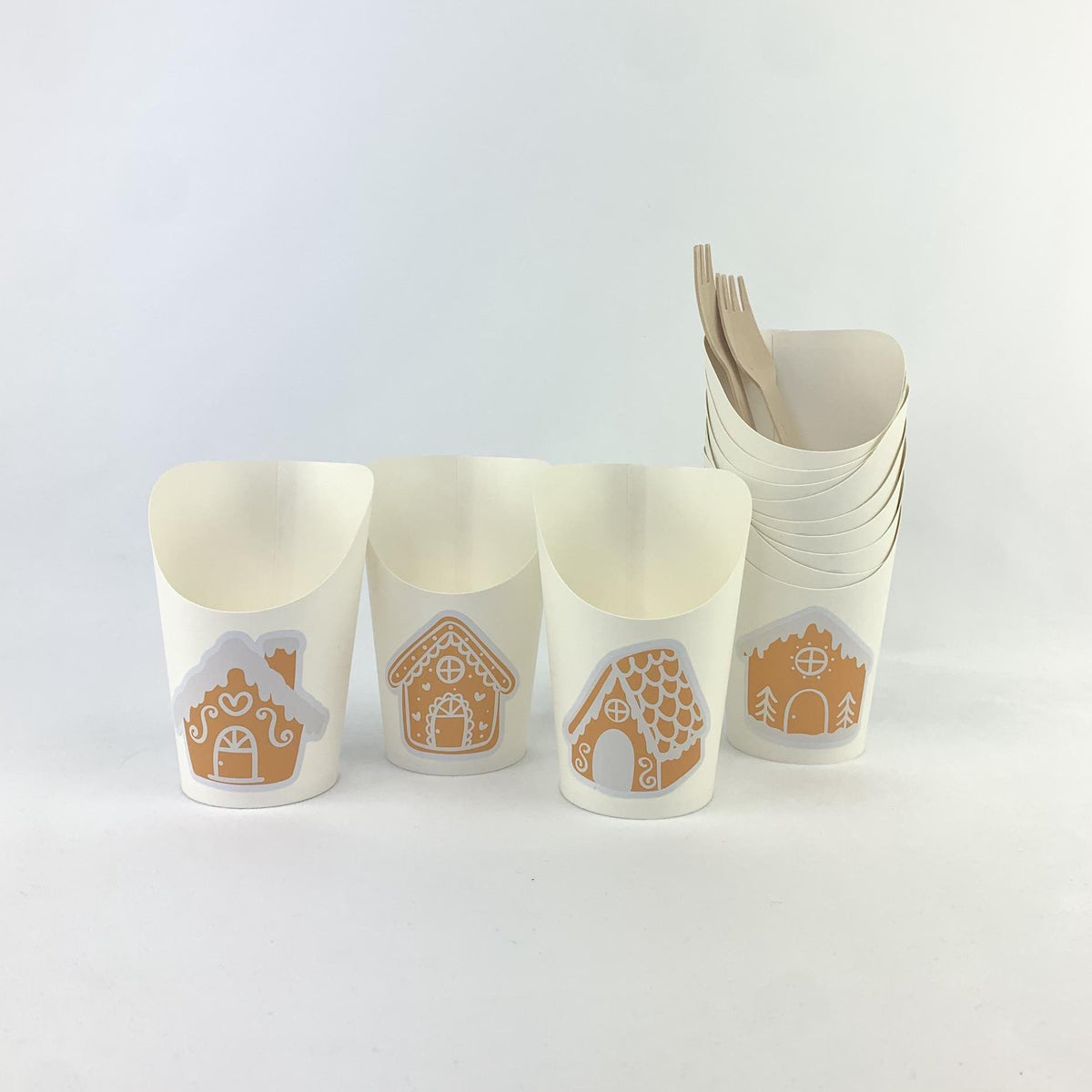 Gingerbread Charcuterie Cups - Stesha Party