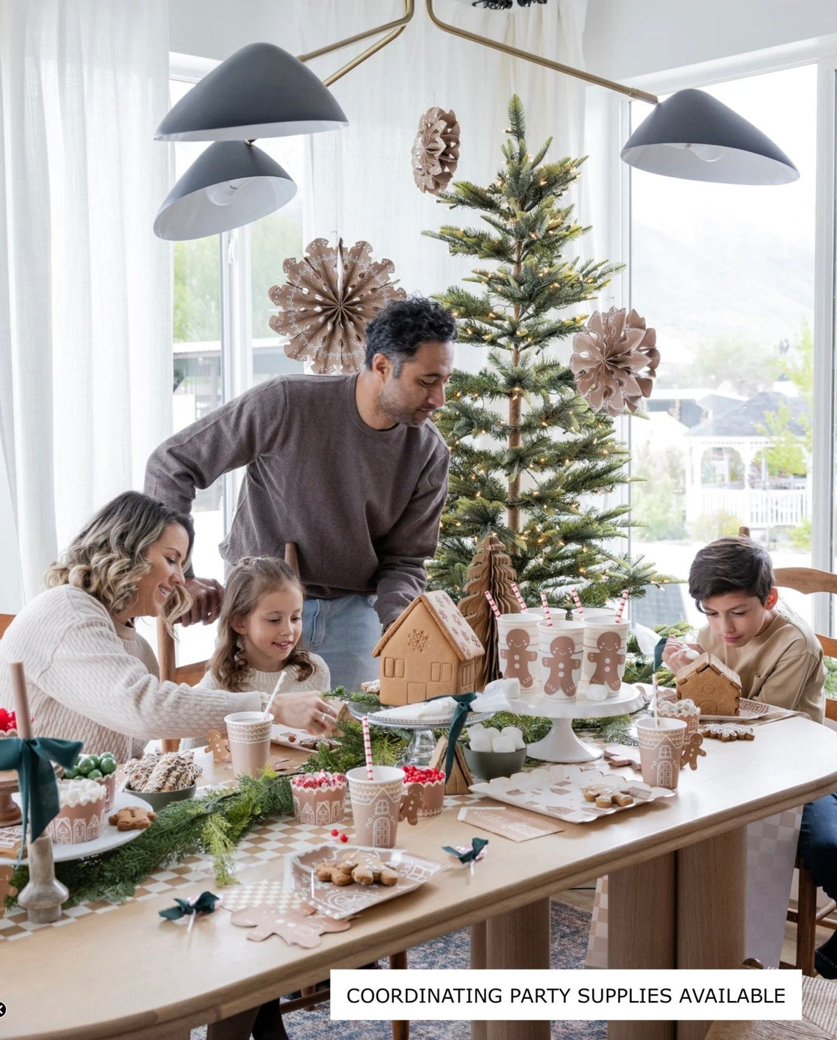 Gingerbread House Balloon - Stesha Party