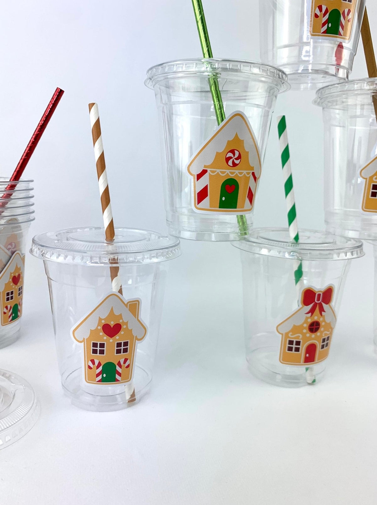 Gingerbread House Party Cups - Stesha Party