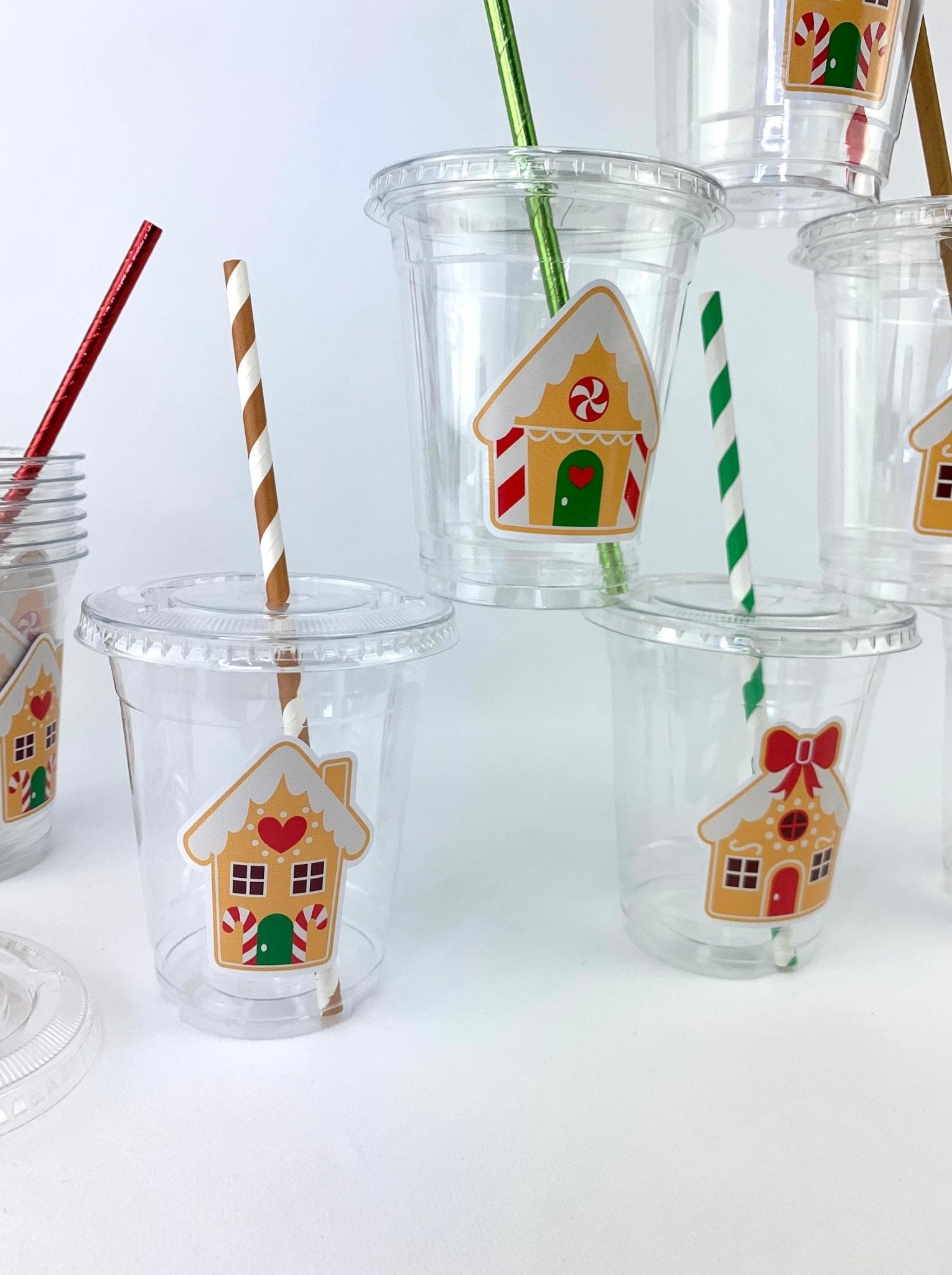 Gingerbread House Party Cups - Stesha Party