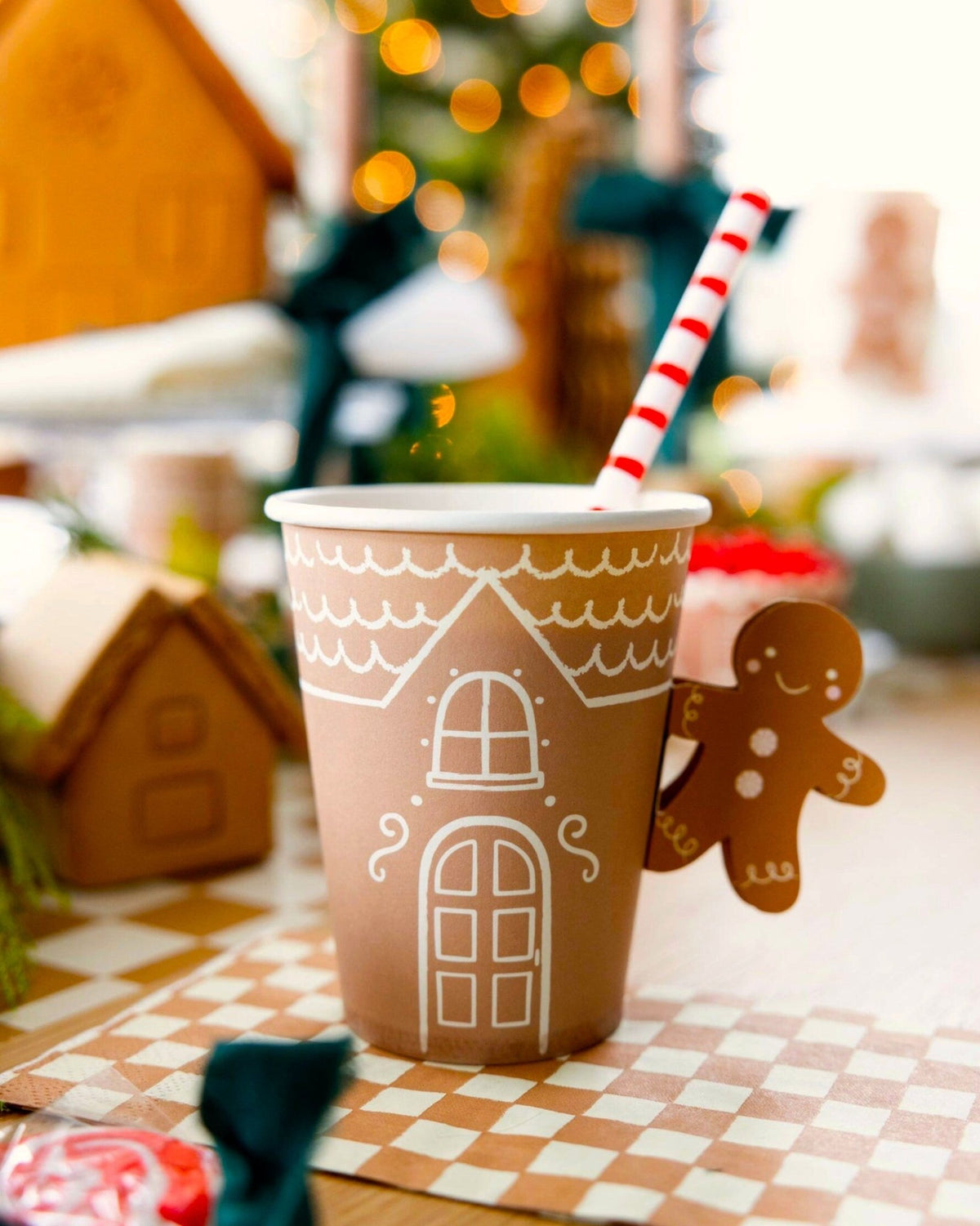 Gingerbread Party Cups - Stesha Party