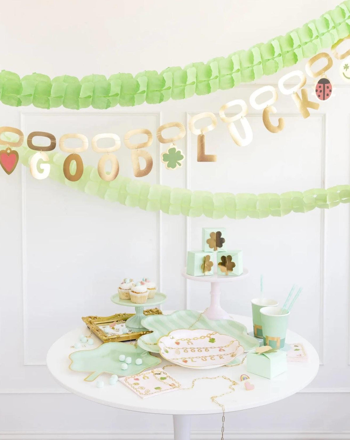 Good Luck Charm Bracelet Plates - Stesha Party