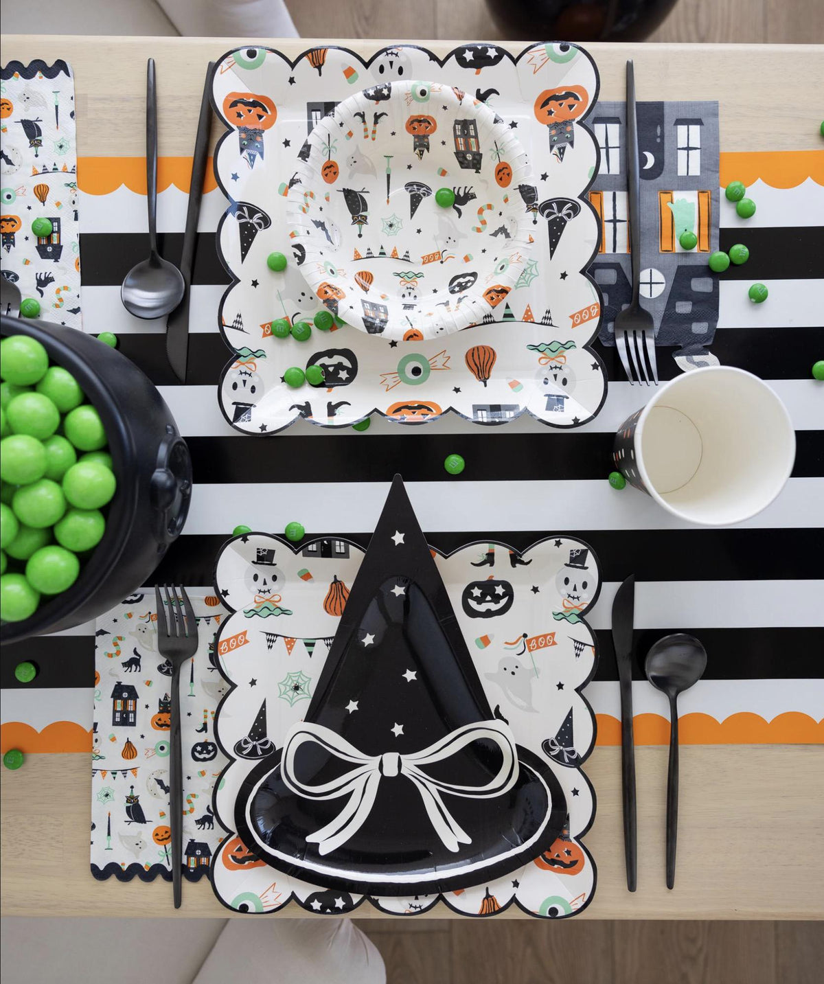 Halloween Paper Guest Towels 24ct - Stesha Party