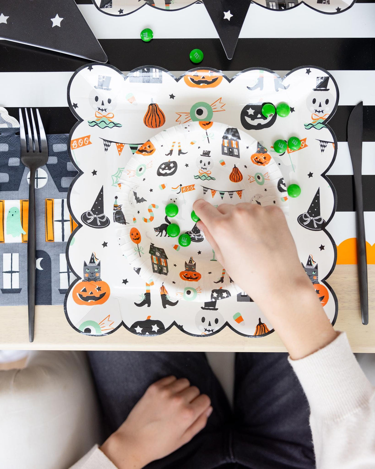 Halloween Paper Snack Bowls 8ct - Stesha Party